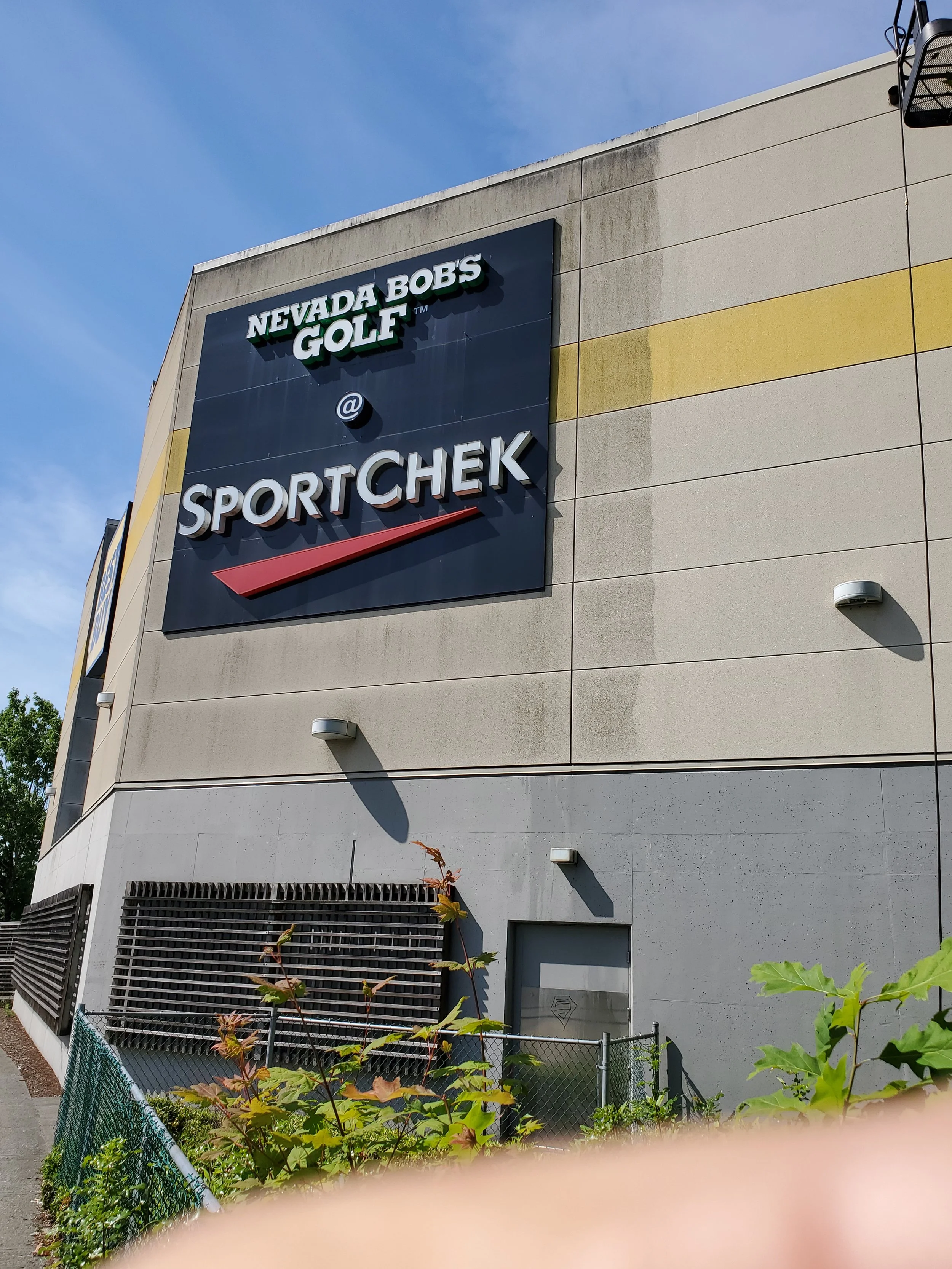 20210618_102635.jpg  Building Exterior.jpg
