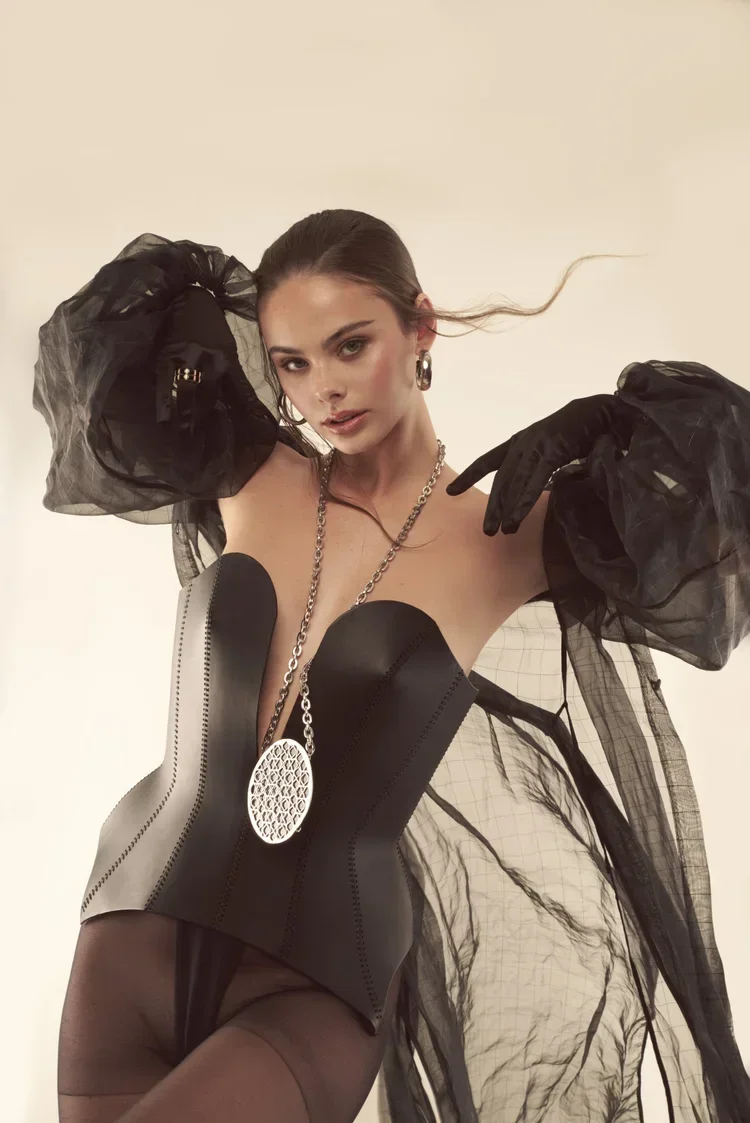 Mieka Magazine Fashion Editorial Shoot