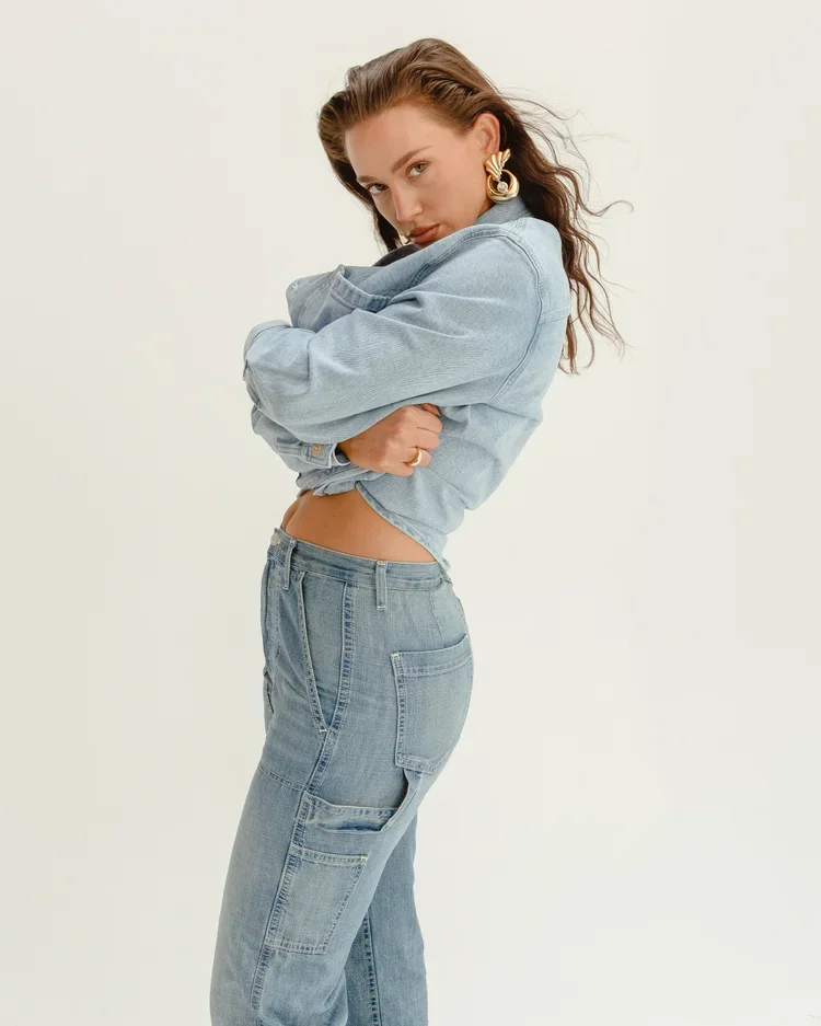 What Is the 3-3-3 Rule in Fashion? A Simple Guide to Comfortable Clothes