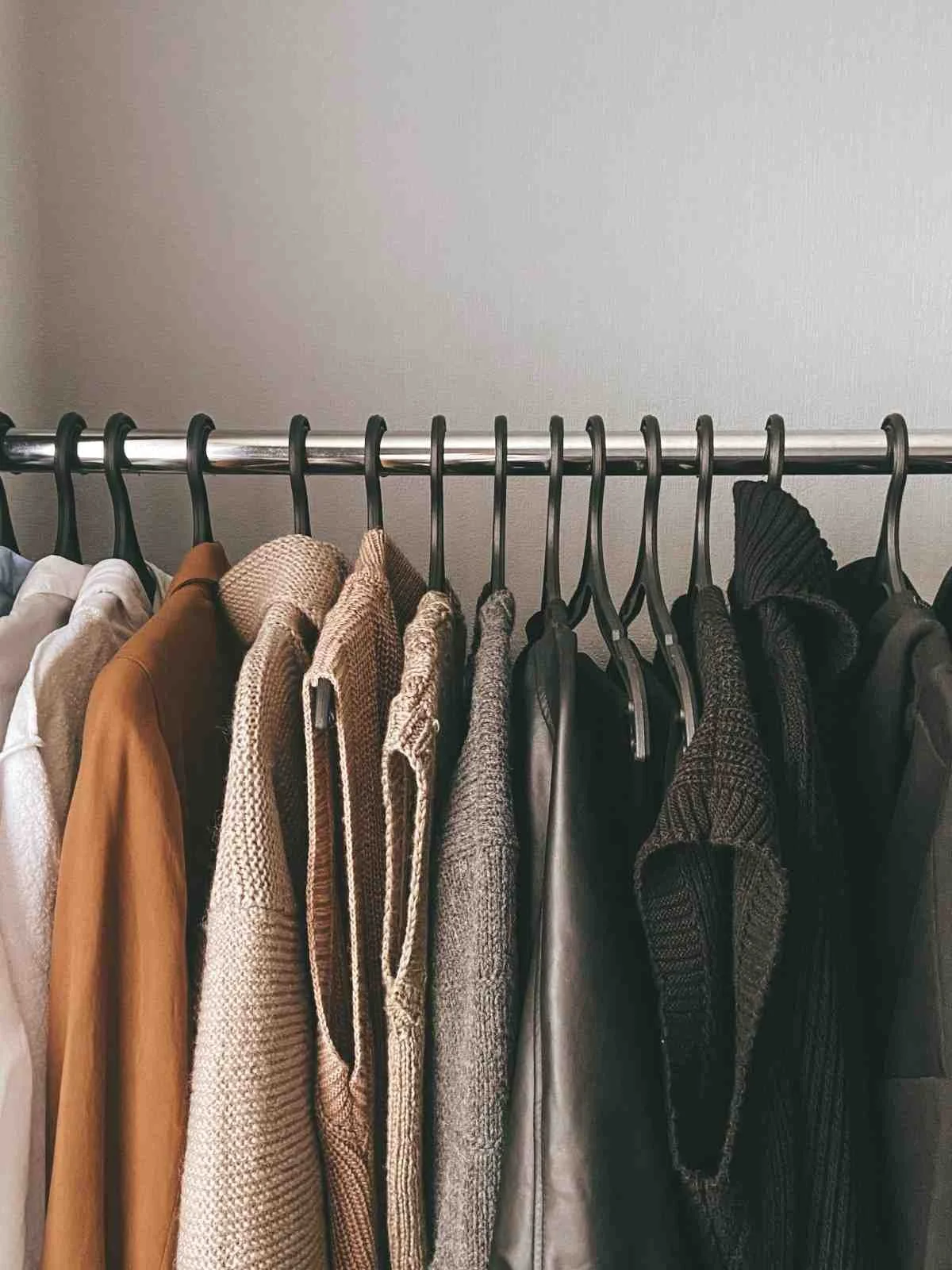 Women's Capsule Wardrobe for Winter: Mix, Match, and Stay Warm
