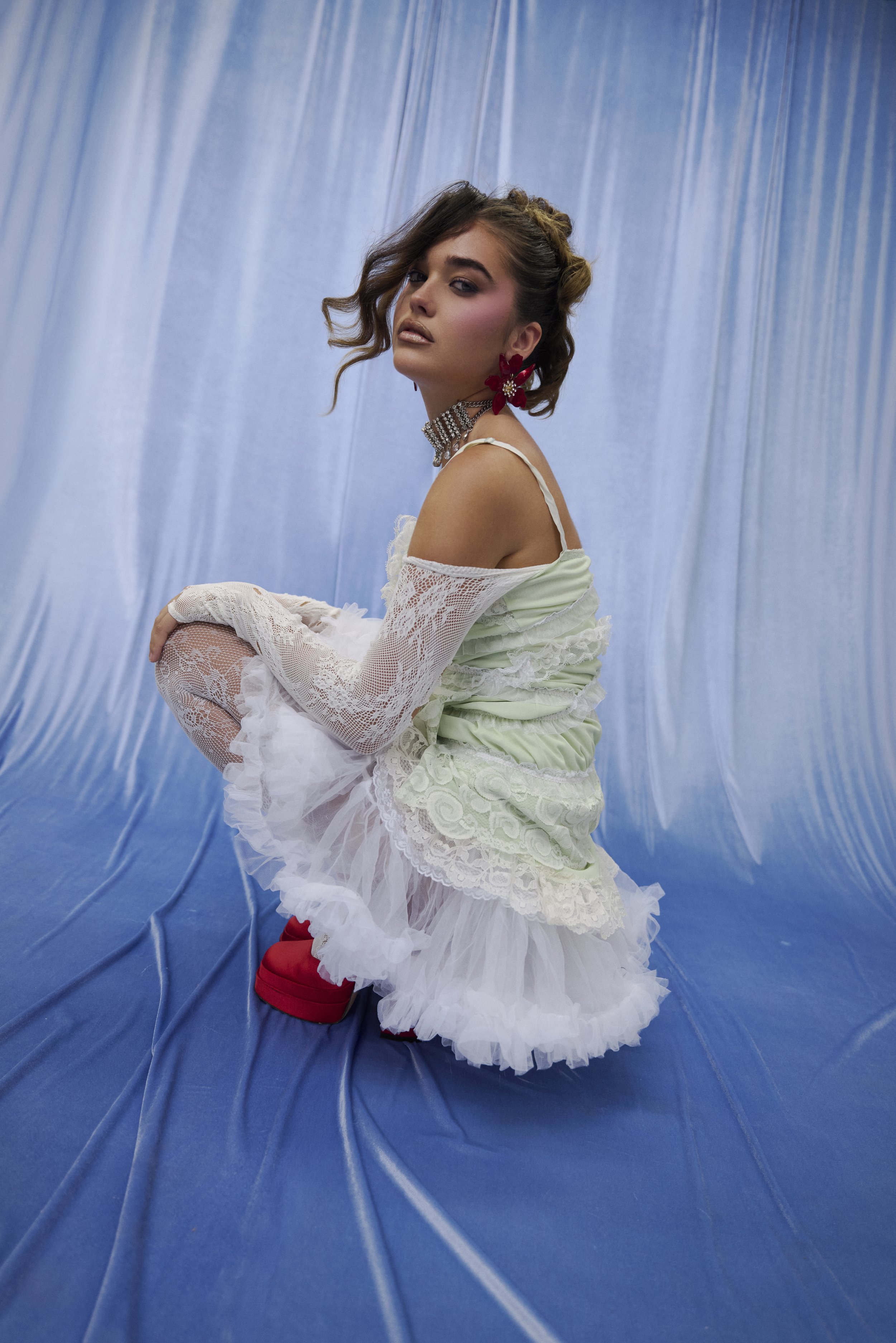 dollshoot6316 copy (1).jpg