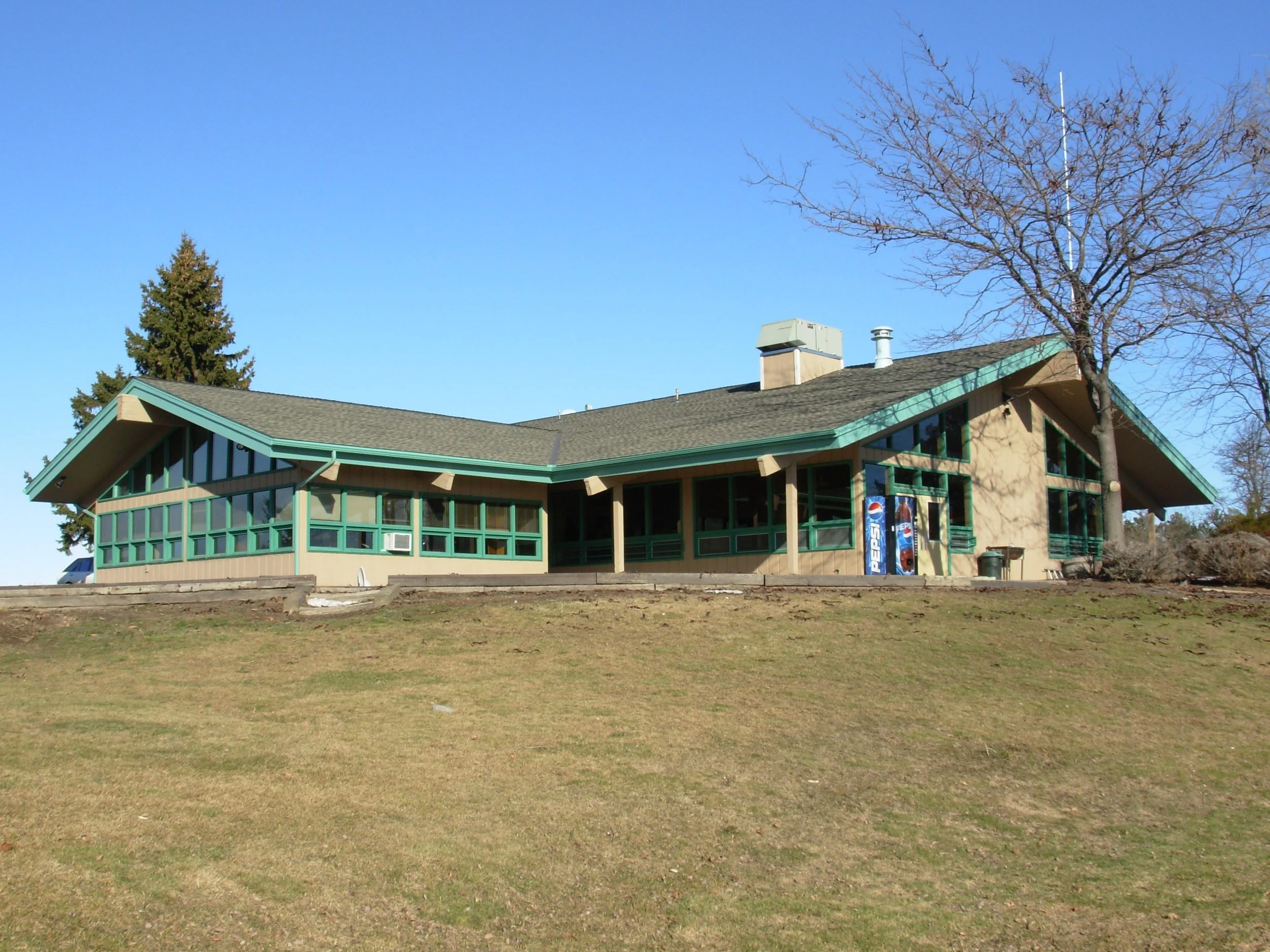 UI Golf Clubhouse Roof 100_ Complete 002.jpg