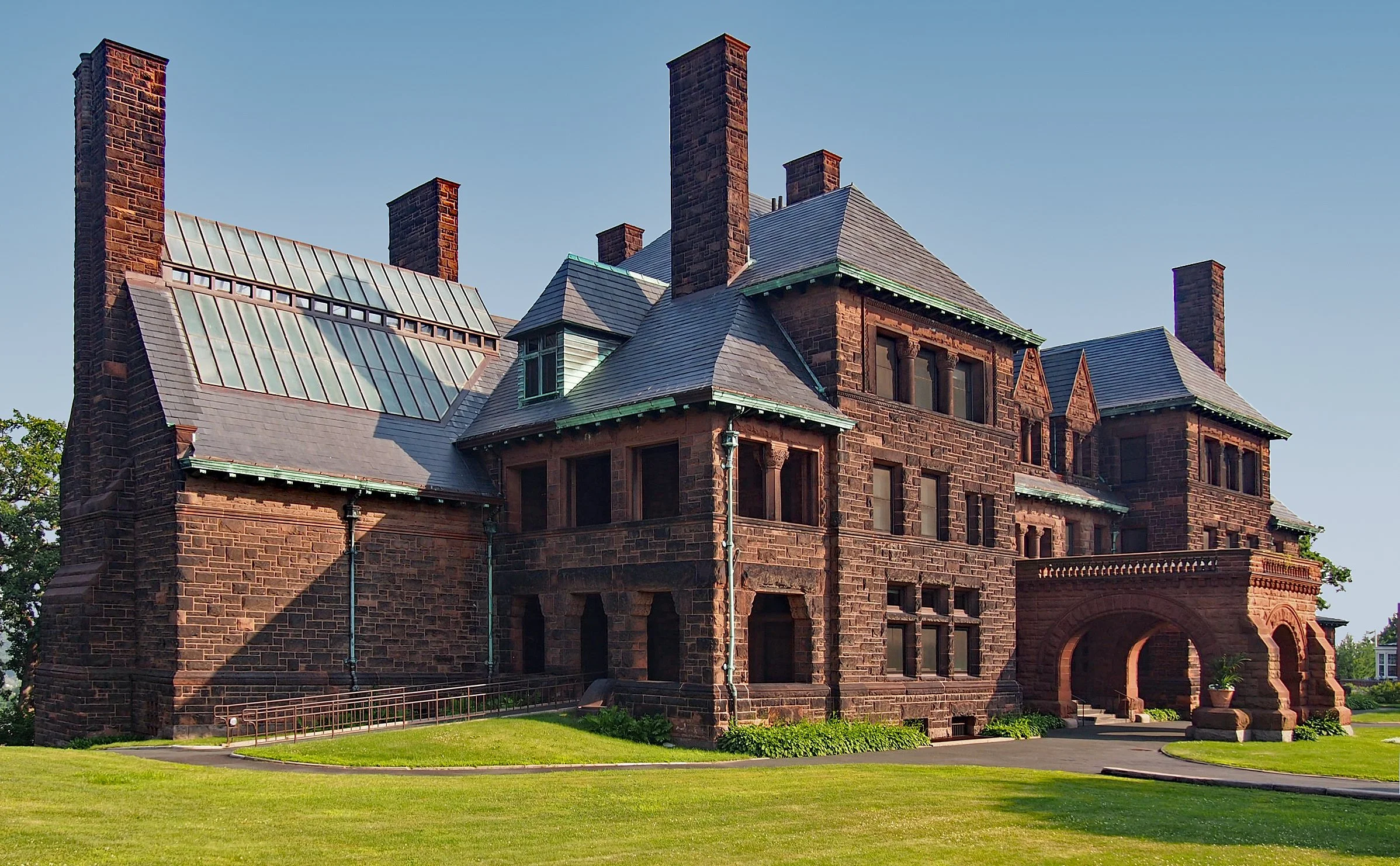 Spring Sketching Series with Lisa Wronski