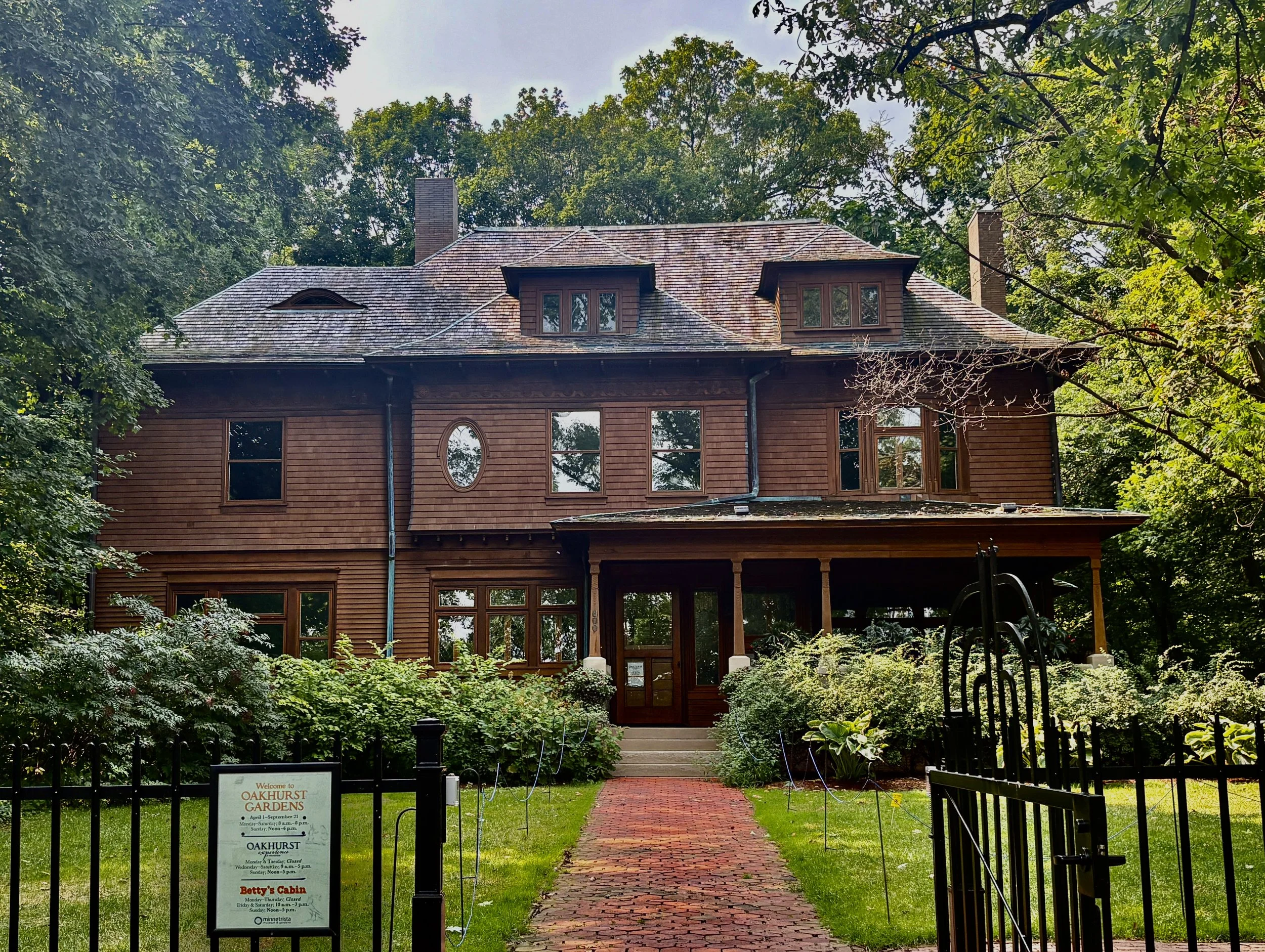 The Ball Legacy in Muncie: An Architectural Sketching Tour