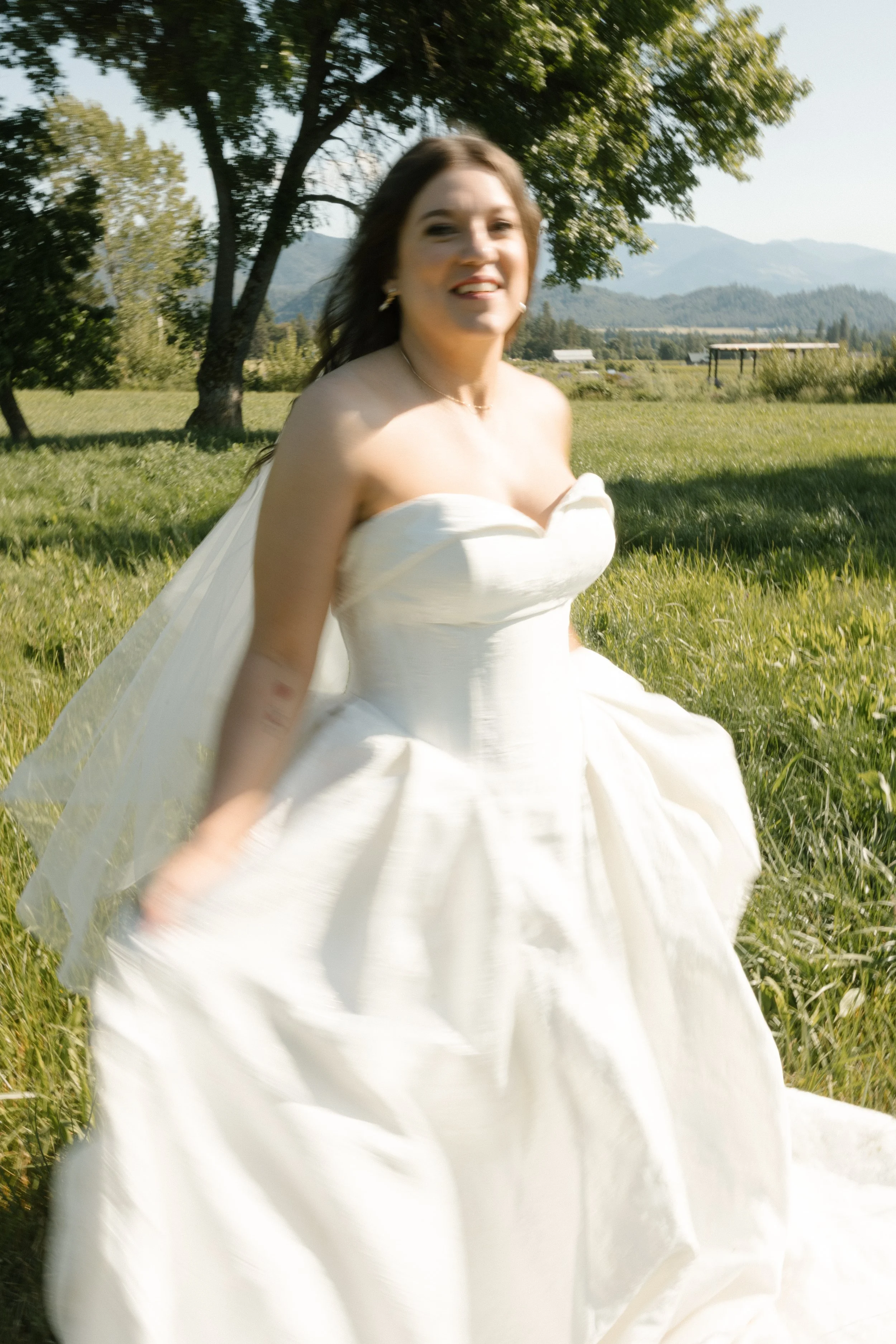 2025_WintersWedding_GabrielRamirezPhoto_298.jpg