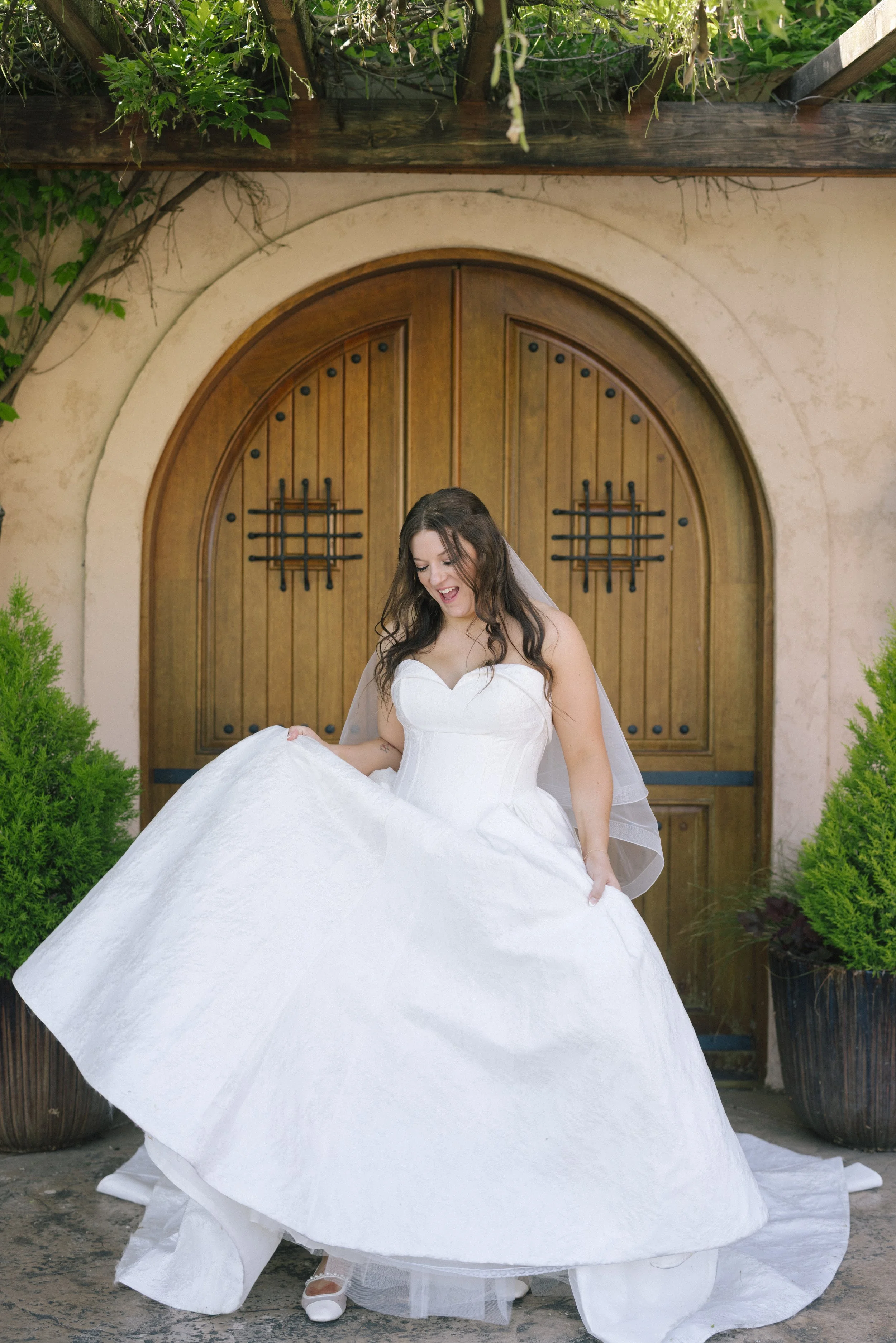 2025_WintersWedding_GabrielRamirezPhoto_264.jpg