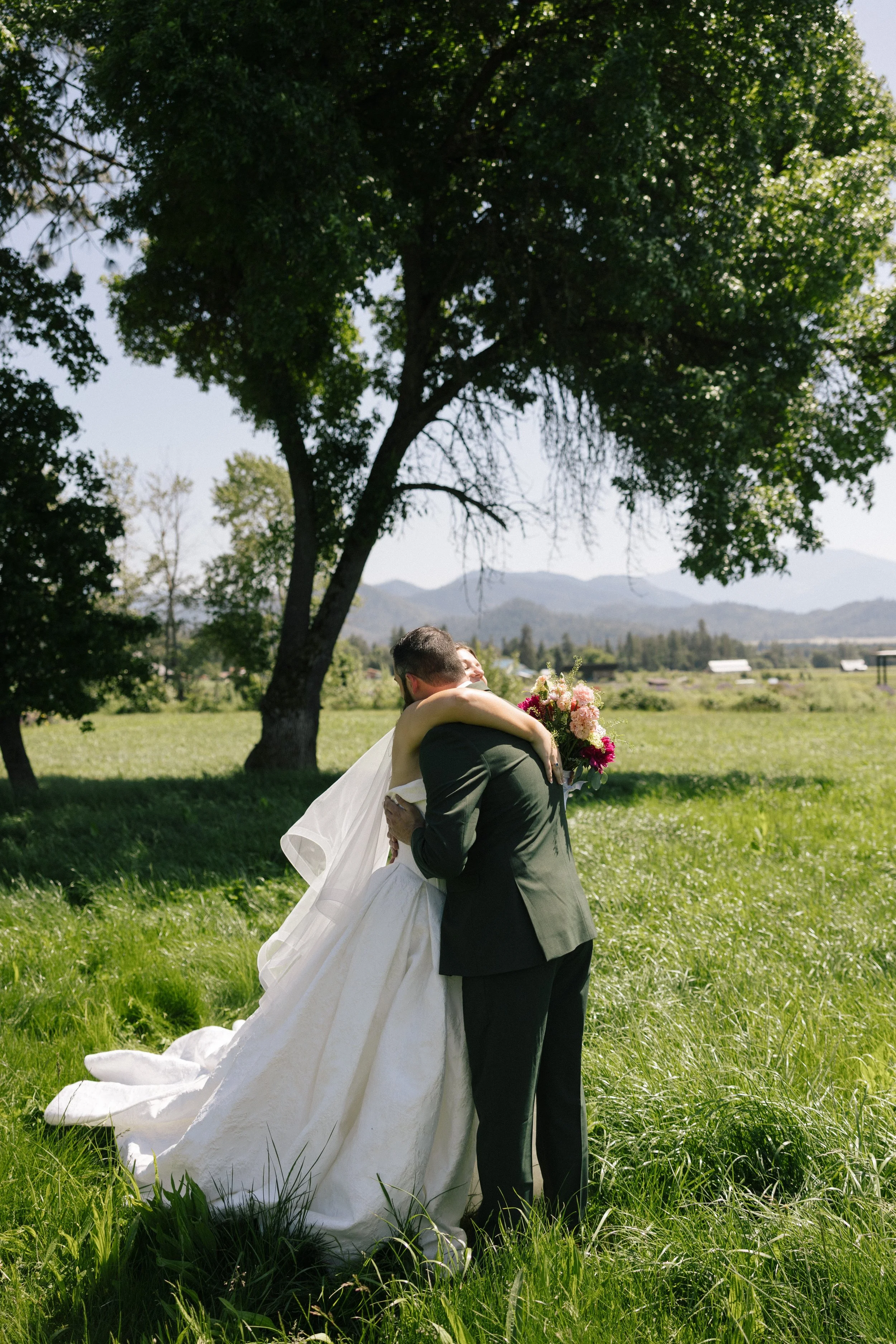 2025_WintersWedding_GabrielRamirezPhoto_145.jpg