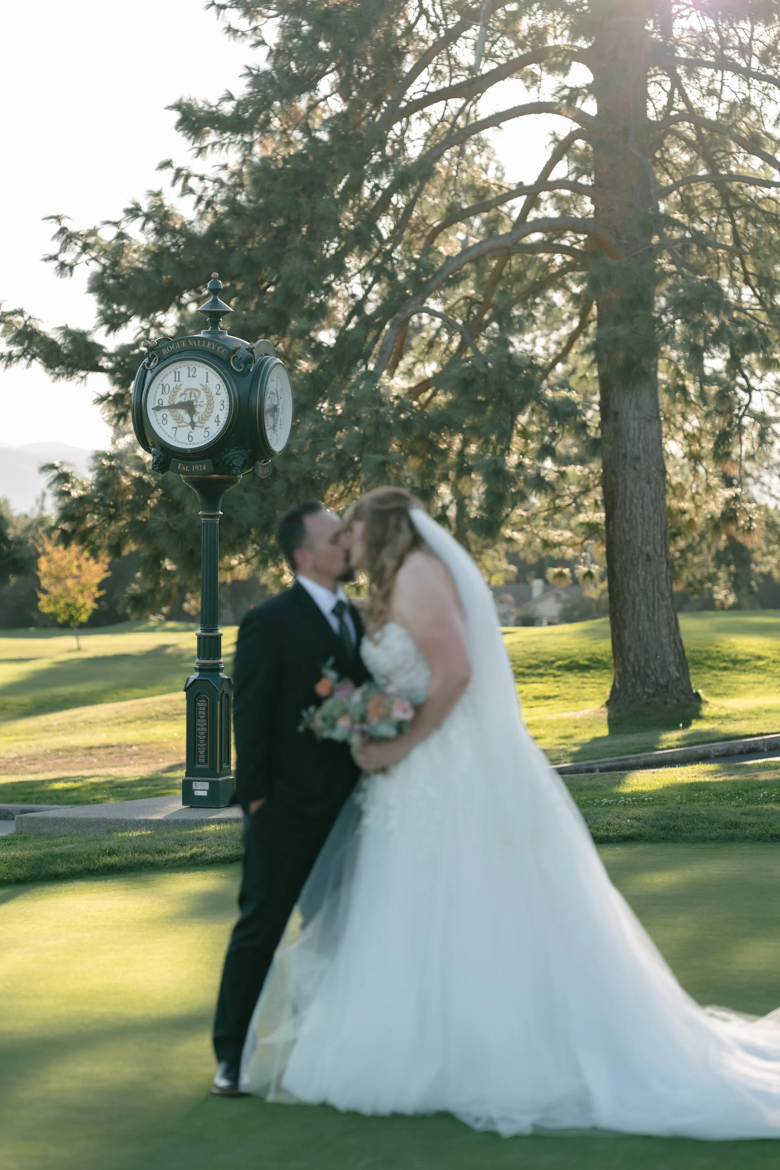 Oregon Country Club Golf Course Summer Wedding-820.jpg