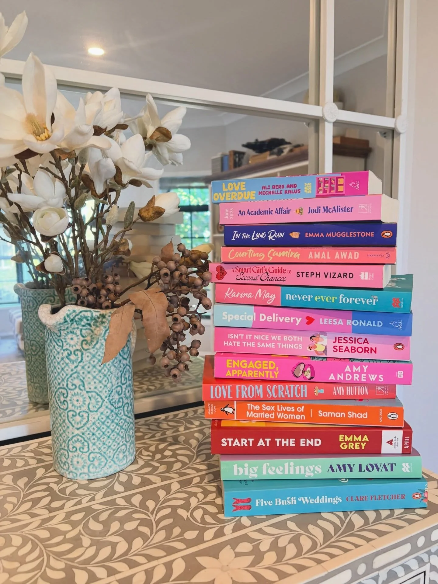 ✨ AUSSIE APRIL ✨

I never said I was an on-time person. 😂

A sample stack of some of my absolute fave Aussie authors and their gorgeous love tales! 😍

Who is your favourite Aussie author? 

🏷️ 
#aussieauthor #aussieromance #romancerecs #romancerea