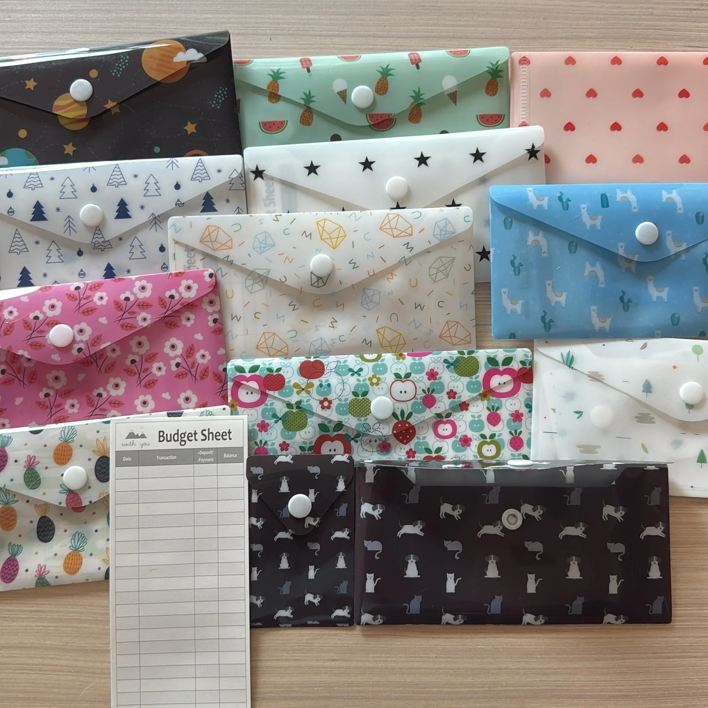 Super cute and create gift. Budget envelopes!
For those who still love using cash, this is a great way to save money, manage money and stay on budget