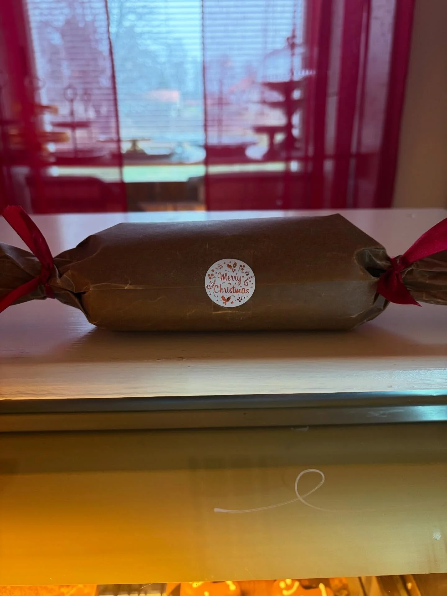 D&aring; vi s&aring;lde slut fortare &auml;n vad vi kunnat gissa p&aring; s&aring; har vi nu fyllt p&aring; med pepparkaksdeg igen 🎅🏻 500 gram 65:- 🎄 v&auml;lkomna.