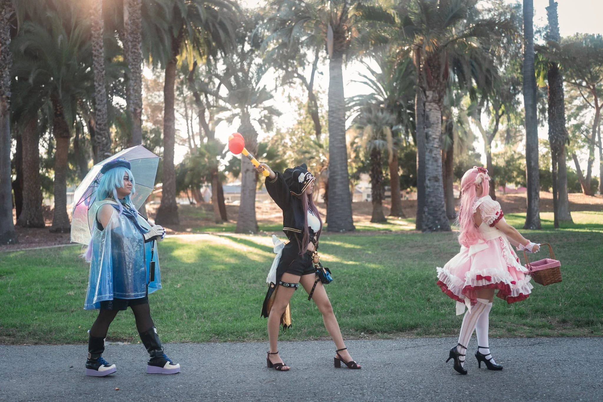 @angelwings_art, @ralrak.cos, @audrey.pompom