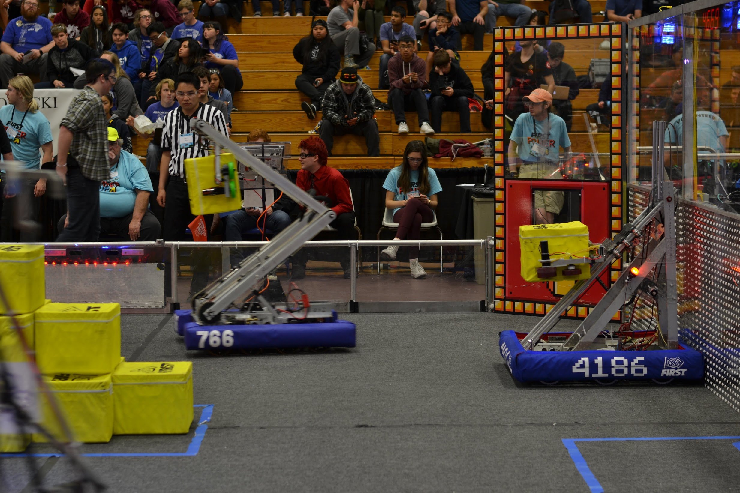 2018 competition robot "Dinky"