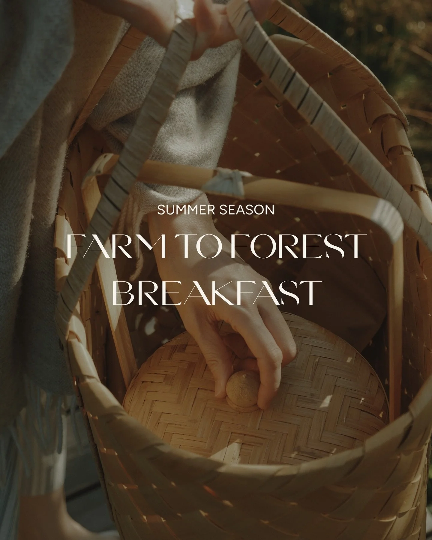 Your favorite summer breakfast is back
(Suomeksi alla)

Few places do this. Fresh breakfast, delivered into the forest.

A locally baked breakfast basket delivered from farm to forest, straight to the steps of your Hideaway cabin or Hilltop House. Ev