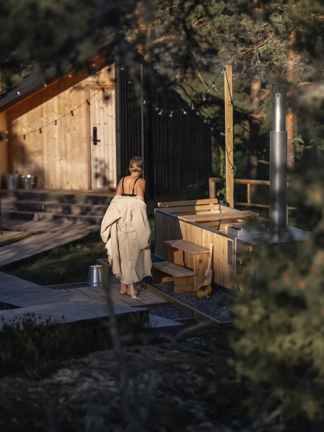 Juhannuksen suunnitelmat viel&auml; auki?

(In English below)

Meill&auml; Hideaway North ja Hideaway South ovat viel&auml; vapaana juhannukseksi. 🌿

Jos oma t&auml;ydellinen juhannus kuulostaa enemm&auml;n mets&auml;lt&auml; kuin festareilta, niin 
