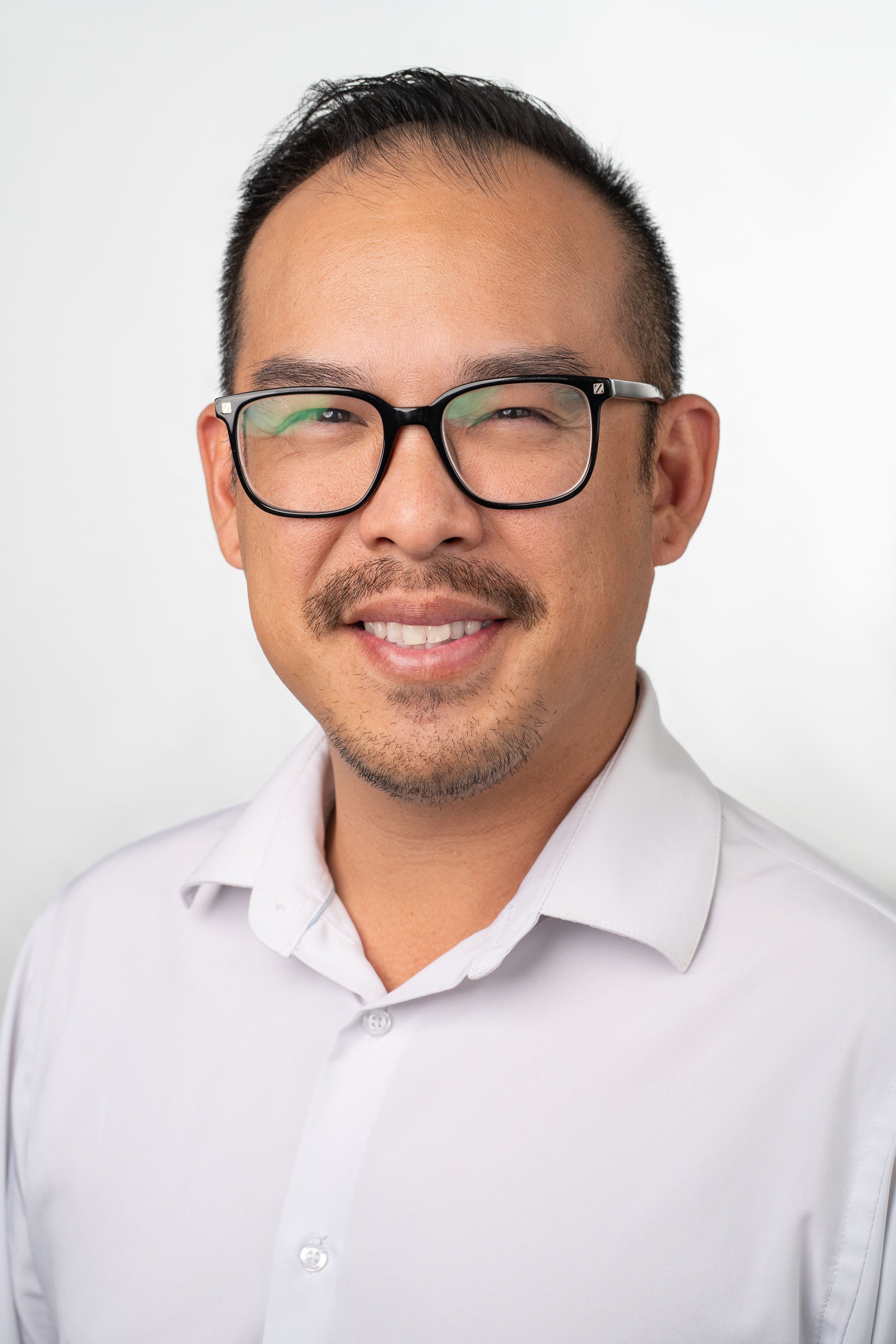 Jon Nguyen (2).JPG