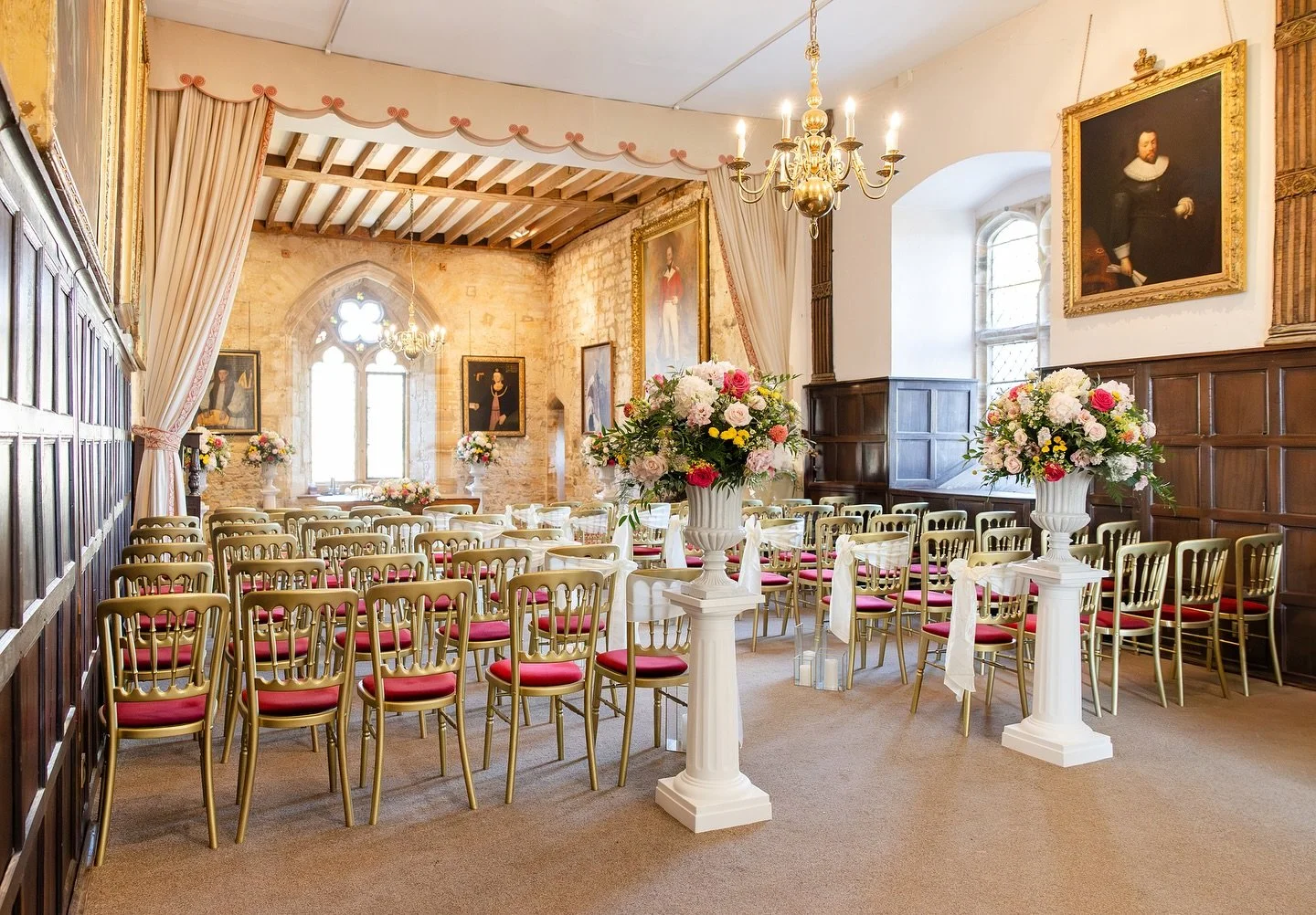 So excited to see Janice &amp; Dave&rsquo;s stunning autumn wedding at @penshurstplace featured in the latest issue of @a_kentish_ceremony magazine! 🍂🩷✨

Their day was autumn magic at its finest &mdash; golden light, coppery tones, and so many gorg