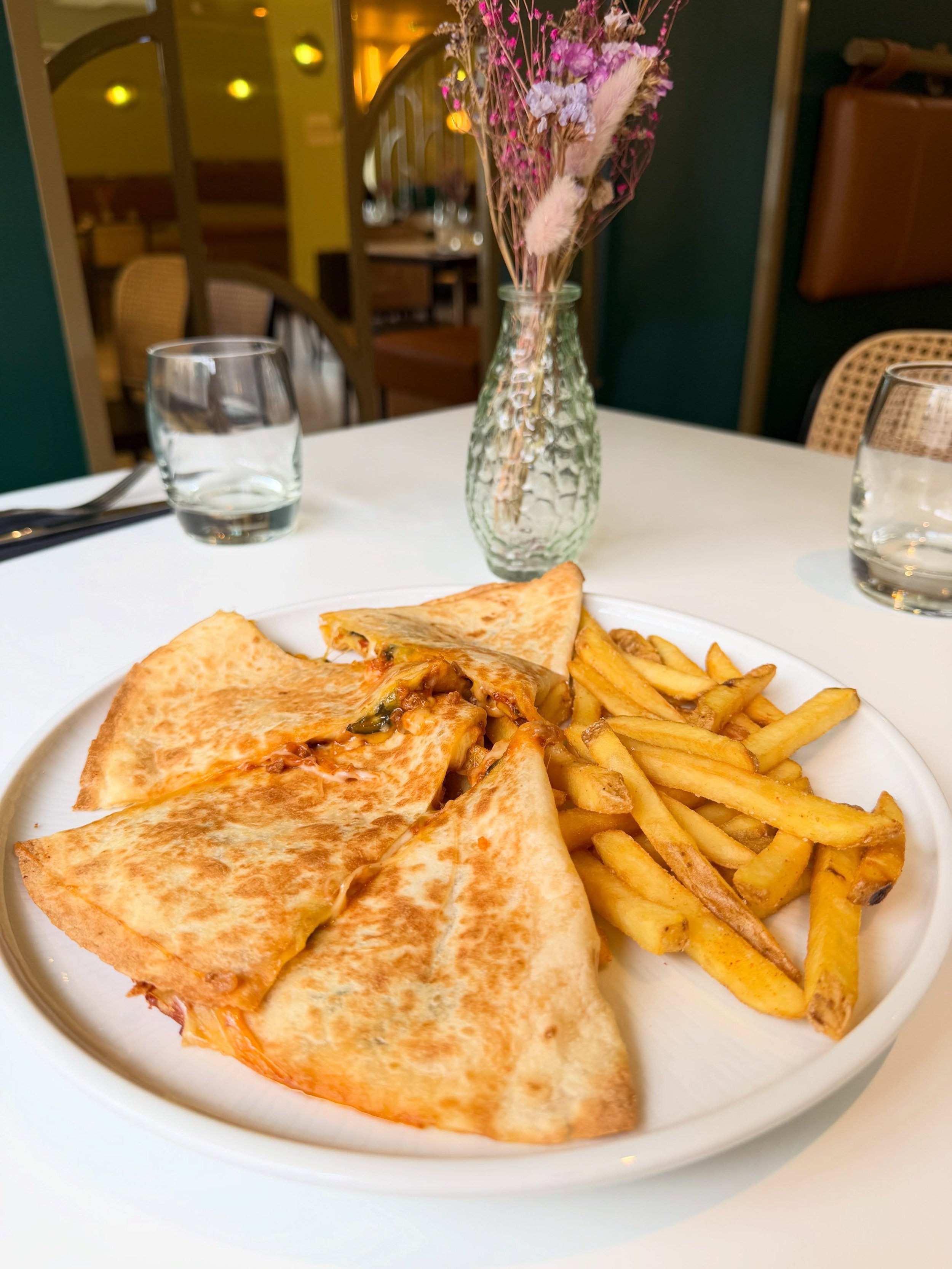 Bringing back the quesadilla to keep a little joy in our lives now that summer is over 😔 🌧️ 

Featuring @mjoneillbutchers merguez, lots of cheese and honey jalape&ntilde;os - definitely a staff favourite already 💗