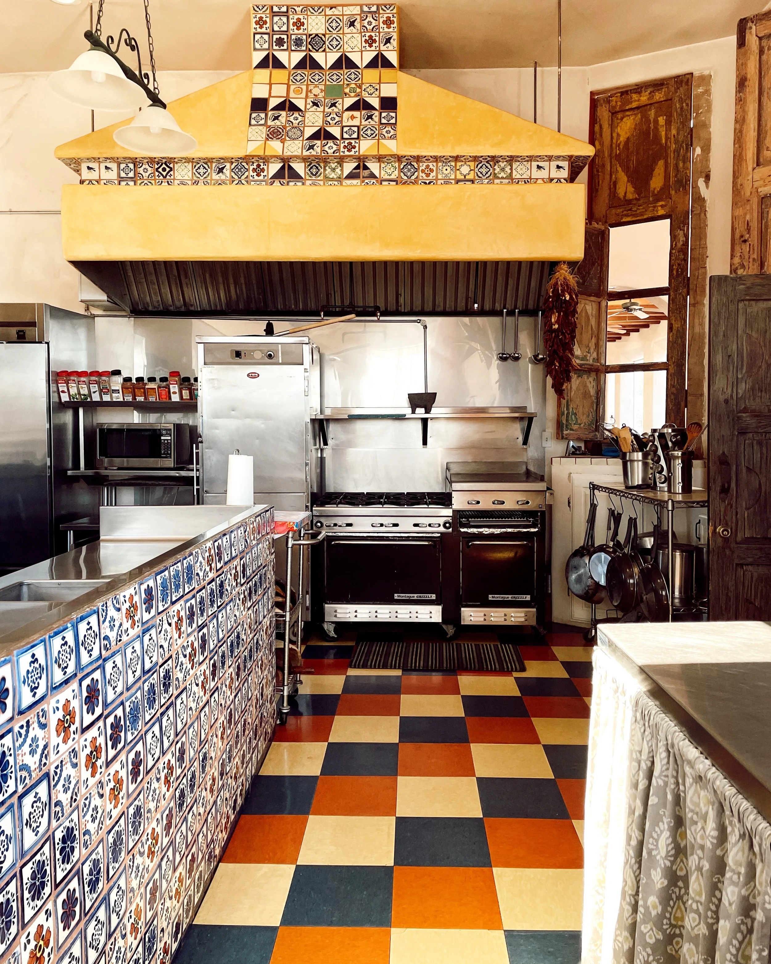 Hacienda+kitchen+stove+.png