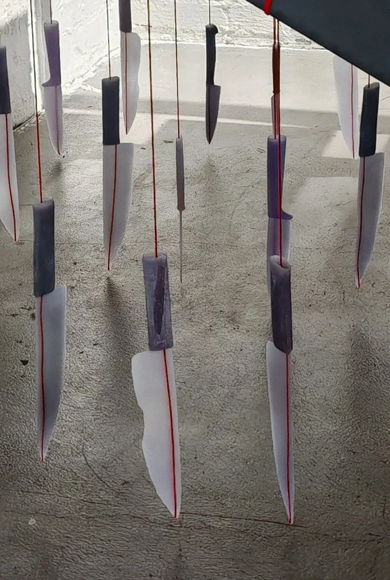 Veitset II (Knives II)