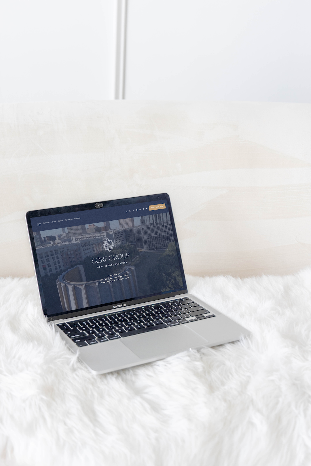 interior-design-website-designer.png