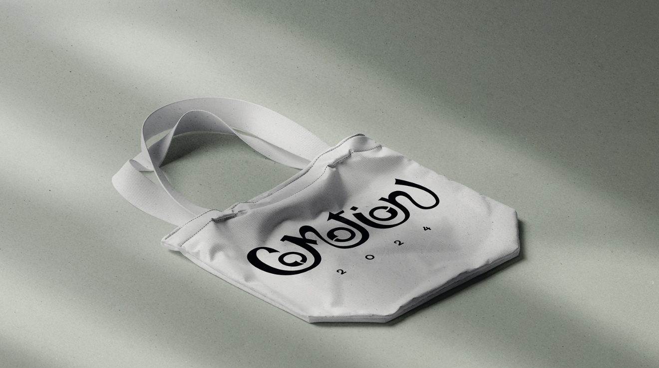 Tote bag mockup.png