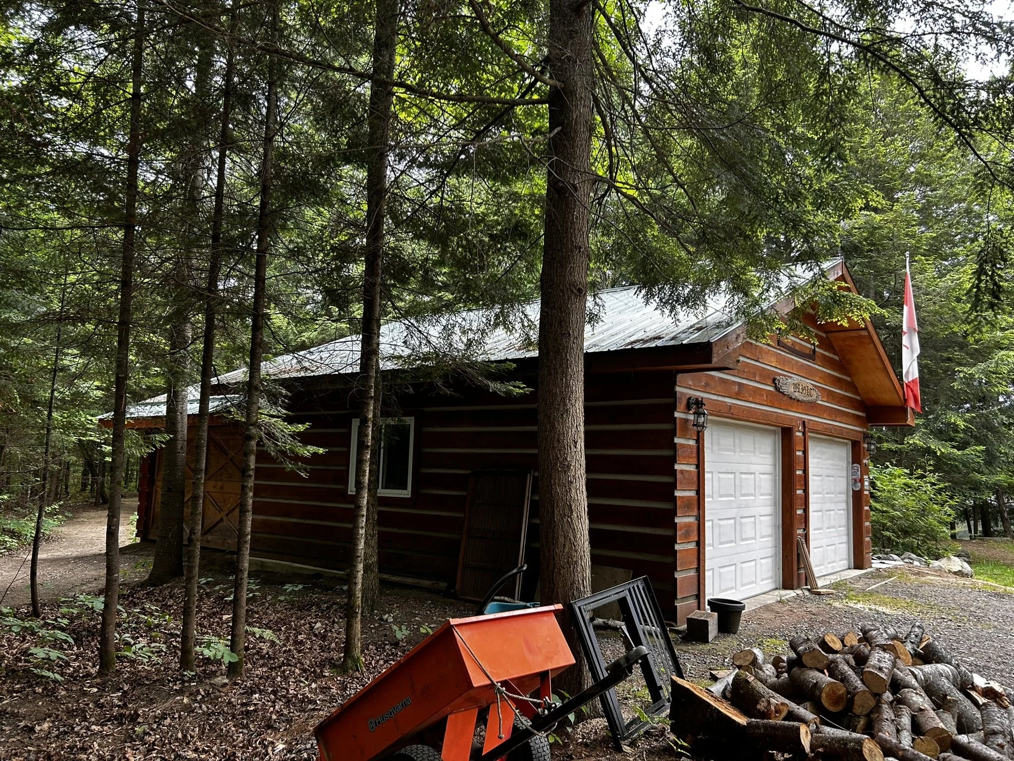 EcoLog Garage white-min.JPEG