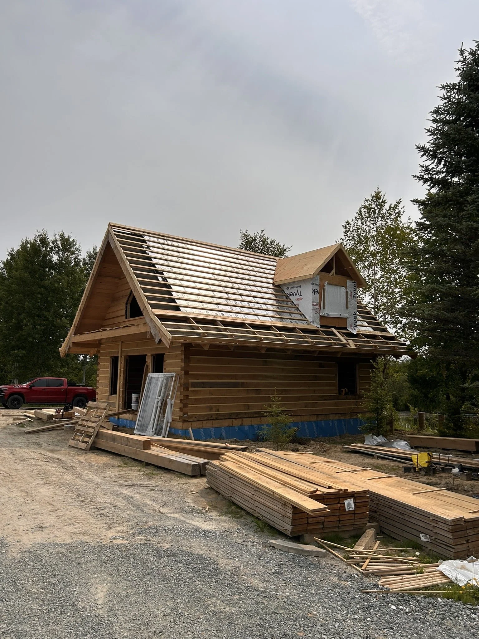 EcoLog Construction outdoor.JPEG