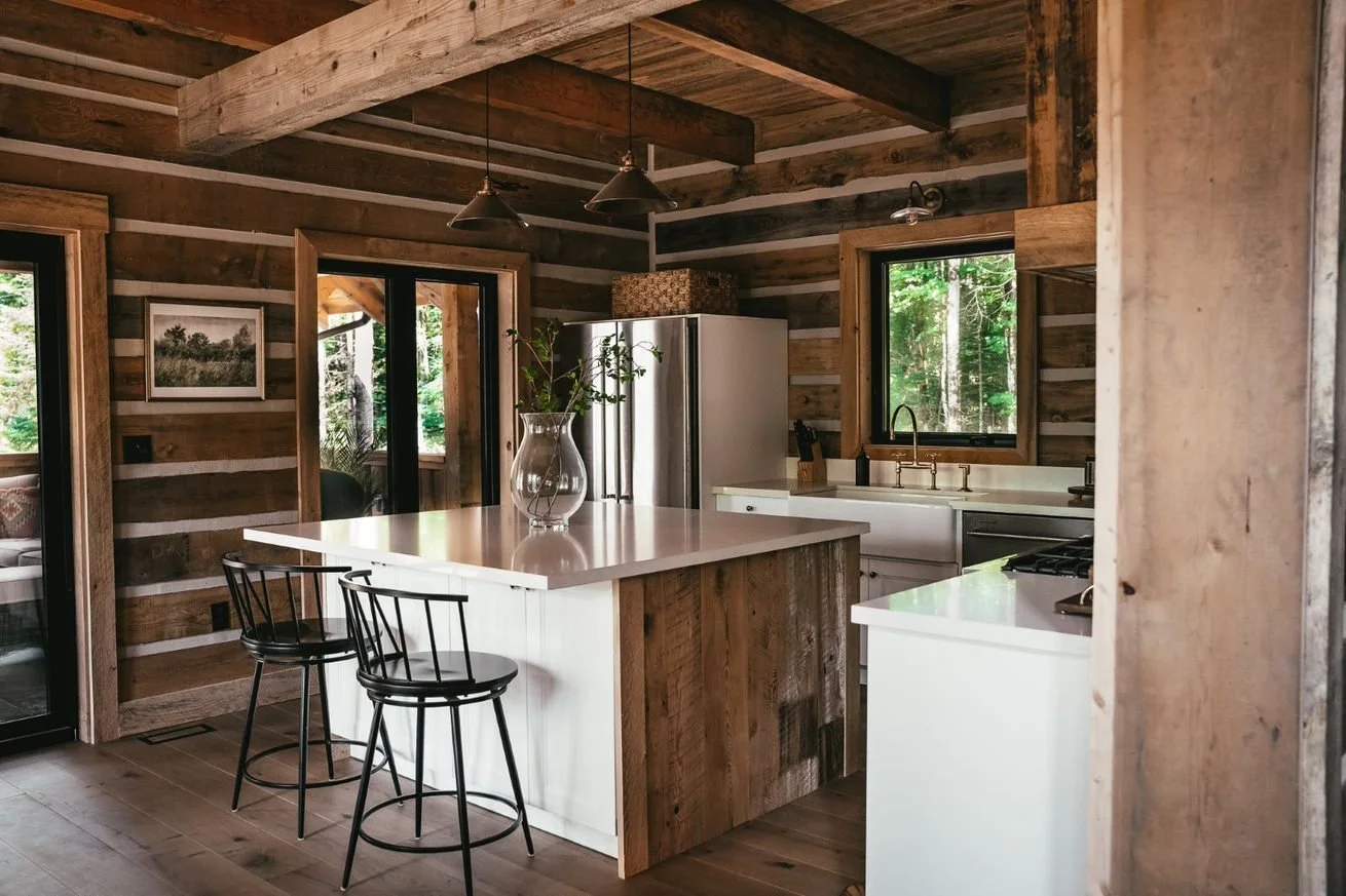 Ecolog modern Kitchen-min.jpg