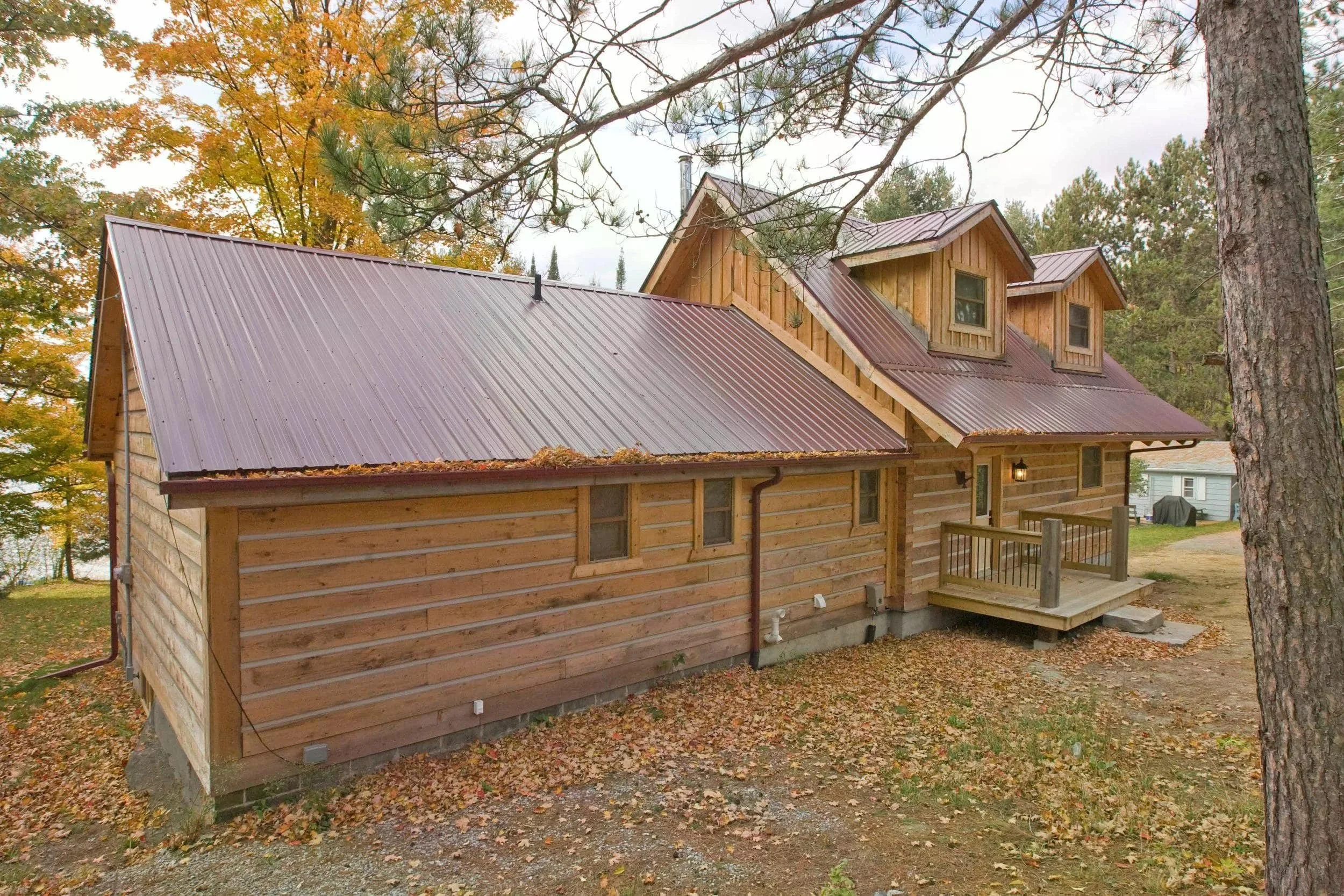 Medium foot print-min.jpg