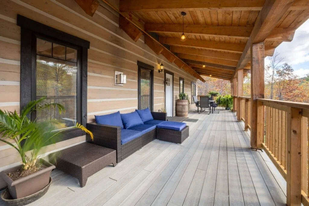 EcoLog Porch 6-min.JPG