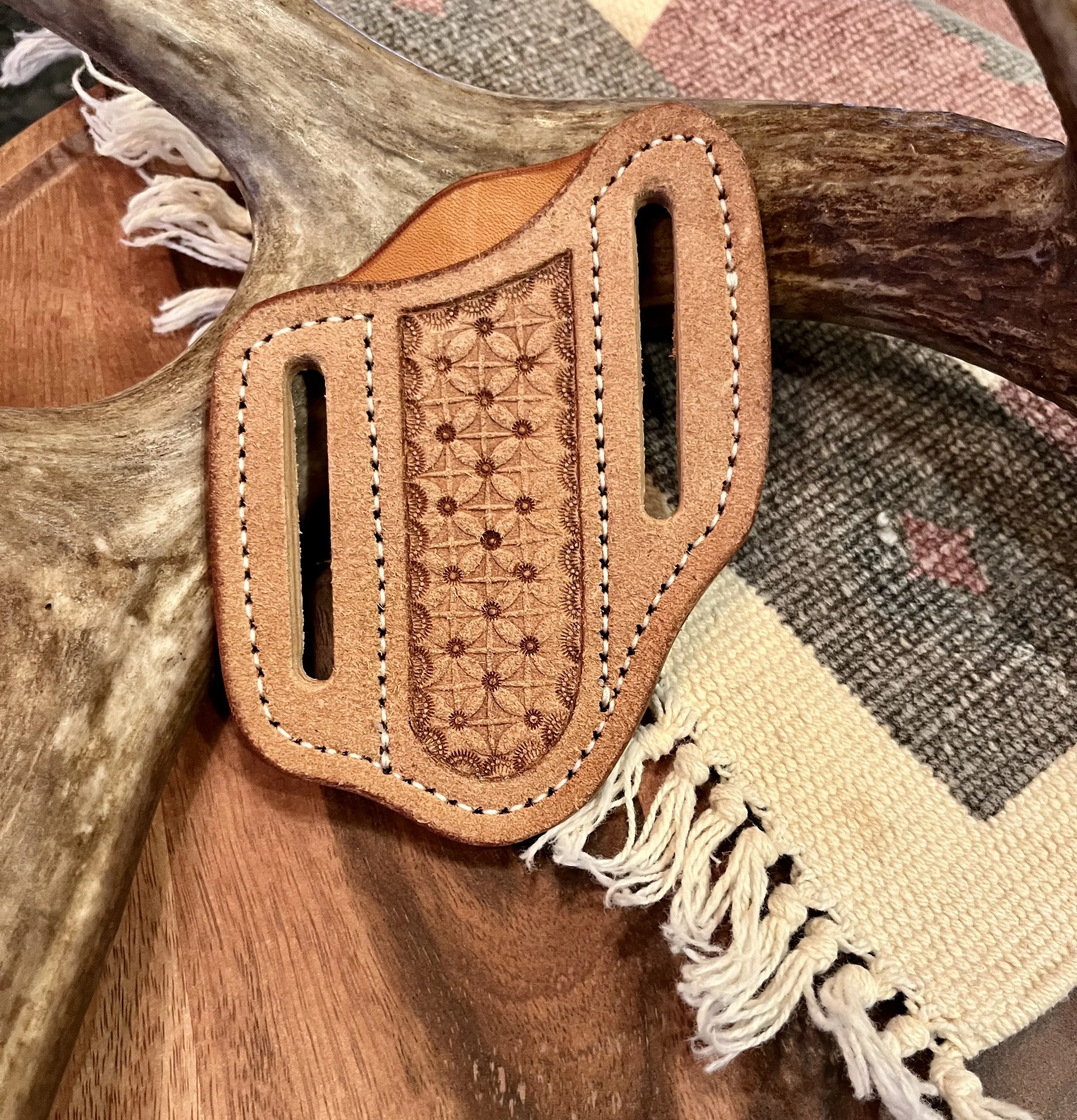 Stamped Rough Out Pancake Sheath