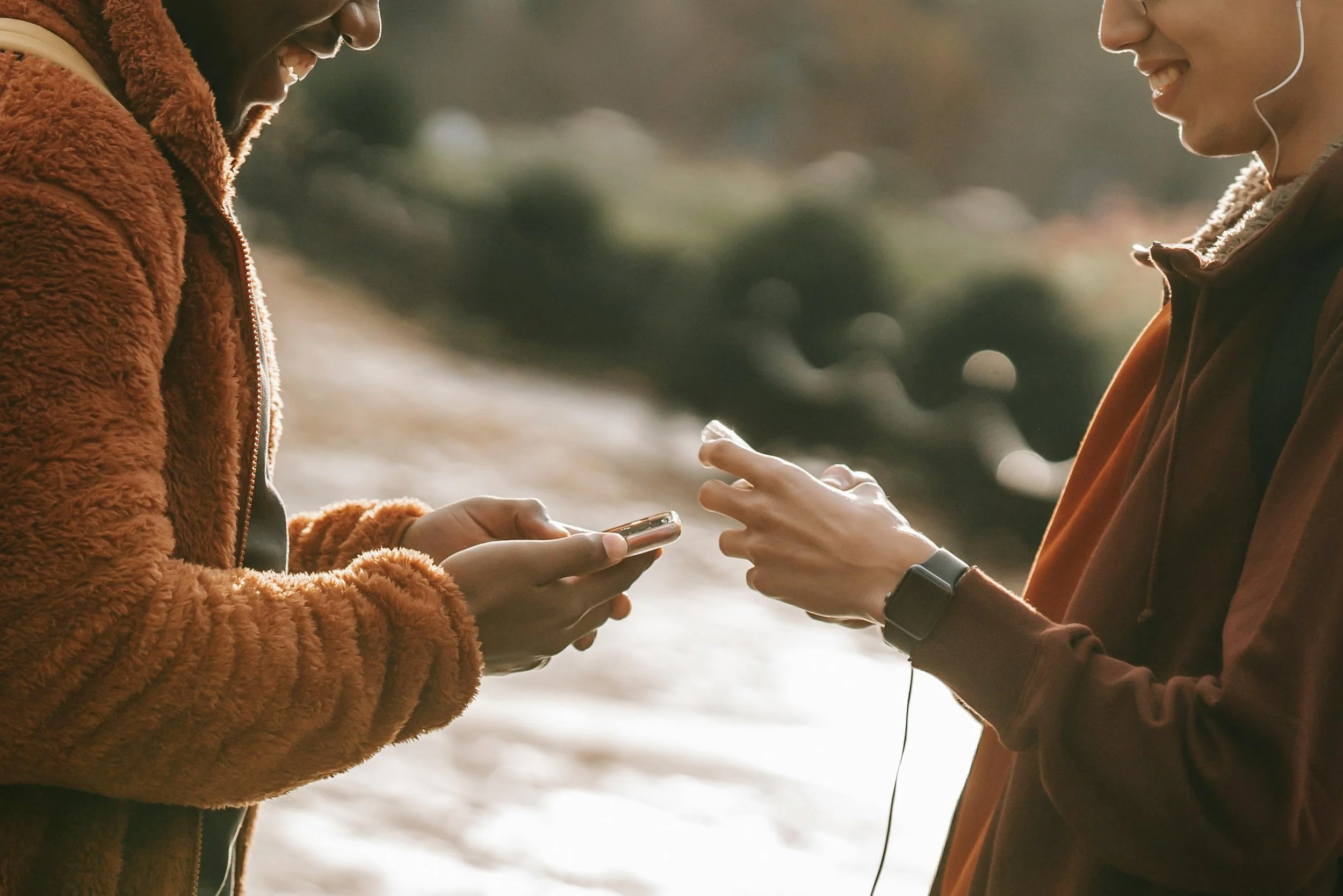 What Should I Look for When Choosing a Therapist for Relationship Counseling?