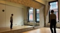 Julie Seal 1 min. Improv