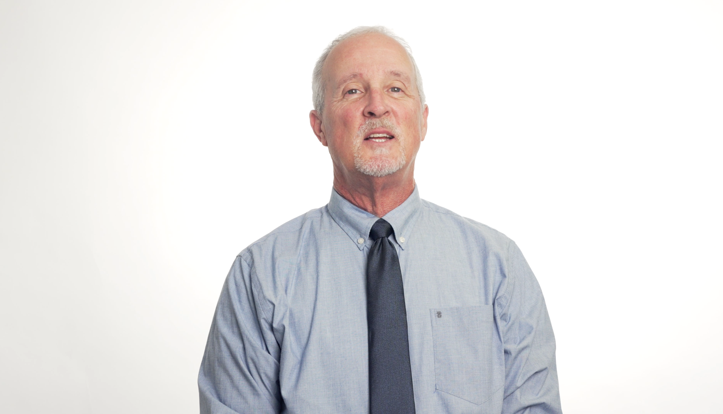 Why a White Backdrop Was the Right Creative Choice for This Product Commercial Interview