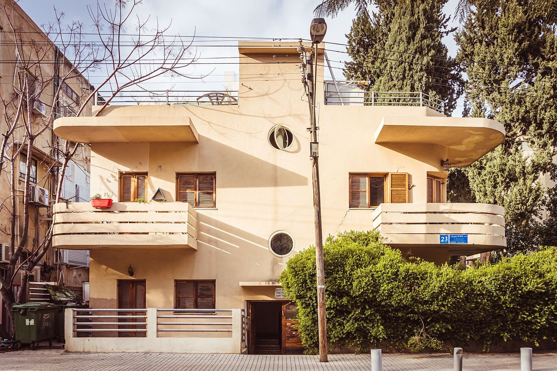 Wall art - Bauhaus building in Tel Aviv poster