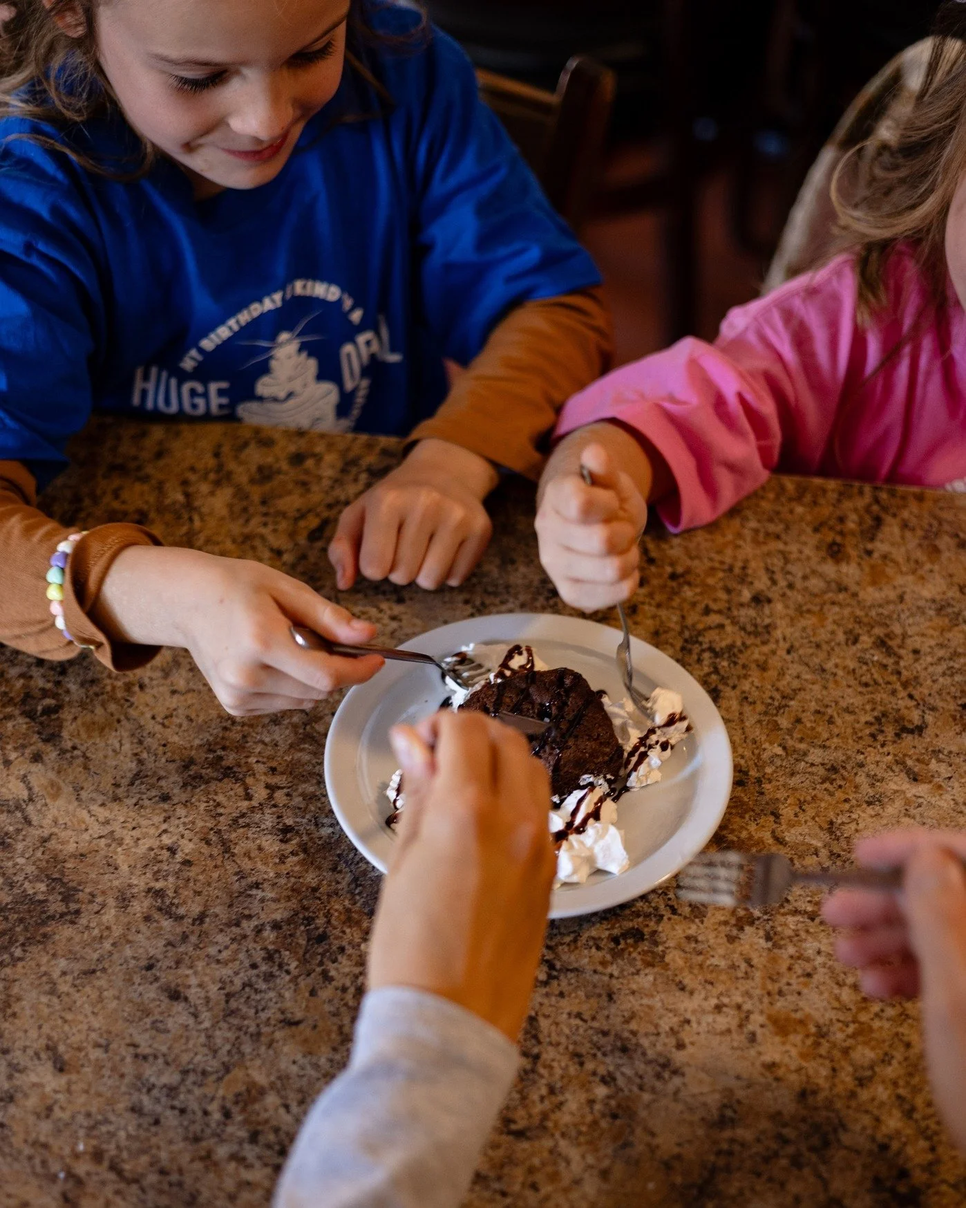 If your birthday doesn&rsquo;t end with chocolate lava cake&hellip; did it even happen? 🍫🔥

Celebrate your special day at South Coast Cookhouse and treat yourself to our warm, rich, melt-in-the-middle Chocolate Lava Cake, on us.

Good vibes, great 