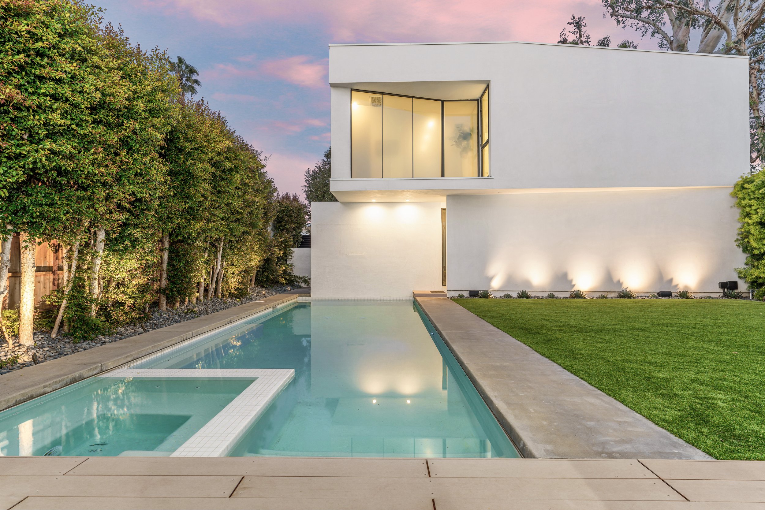 bspk-design-architecture-california-4100-residenital-cnb-house-backyard-pool-3.jpg