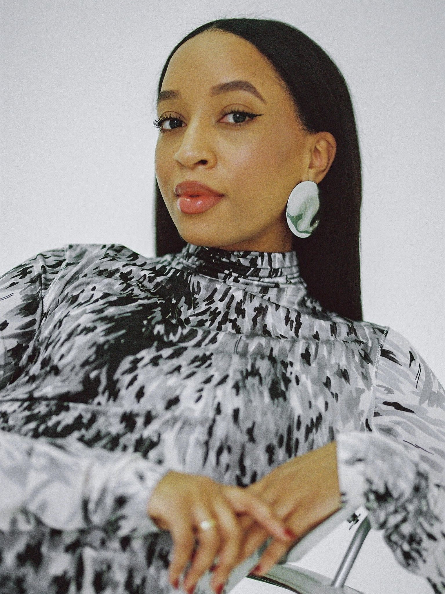 Mentorship Misconceptions: A Conversation with FÉ’s Founder, Stephany Goncalves