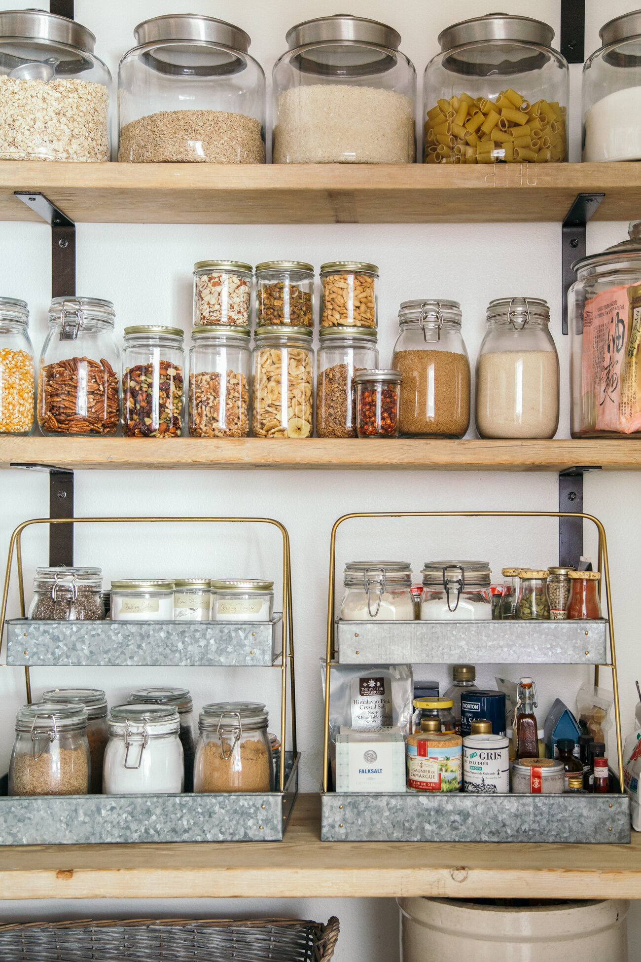 Pink Spice Rack with Glass Jars