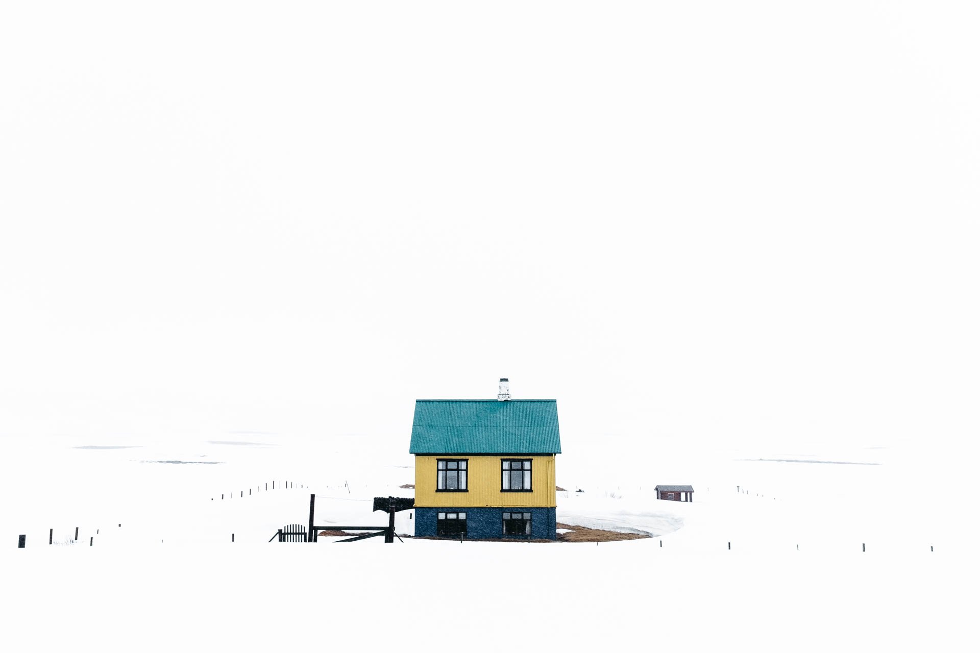 Iceland-Trip-Day-1-Snow-House.jpg