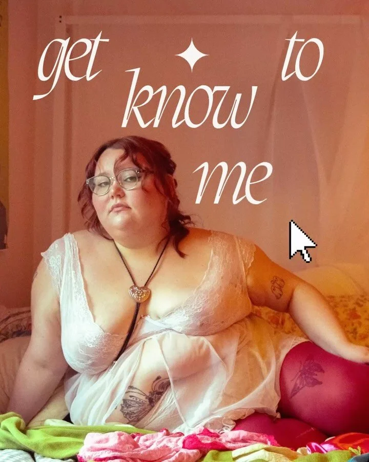 GET TO KNOW ME ⭐️ 

Hi! I'm Mads! A multi-hyphenate creative who loves to share art! Ultimately, this is my creative diary! 

I've gained 2k friends over the past two days so it felt fitting to tell you who I am! What I love! What I do! What you can 