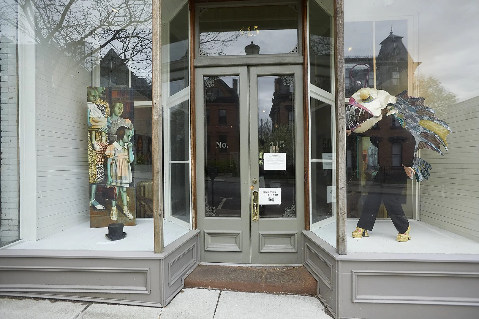 Artist, Eva Lansberry