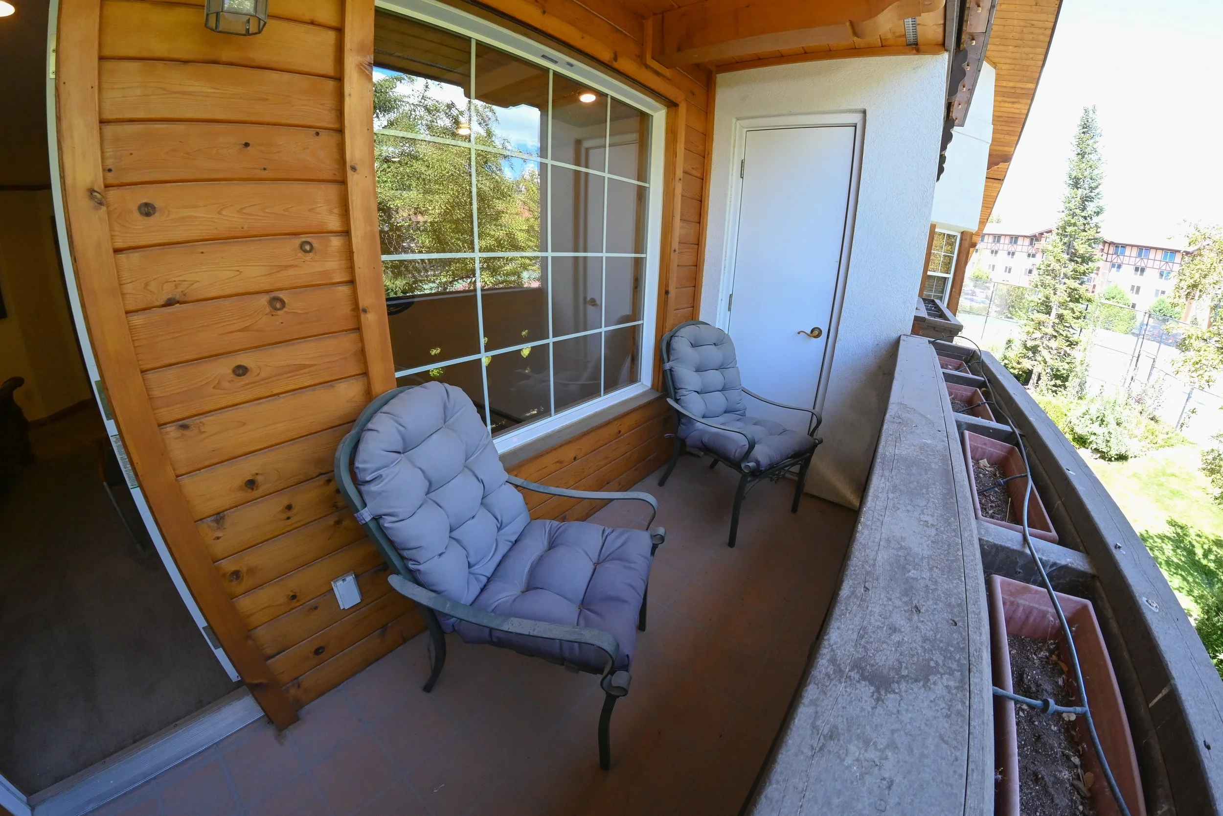 2 1 balcony.jpg