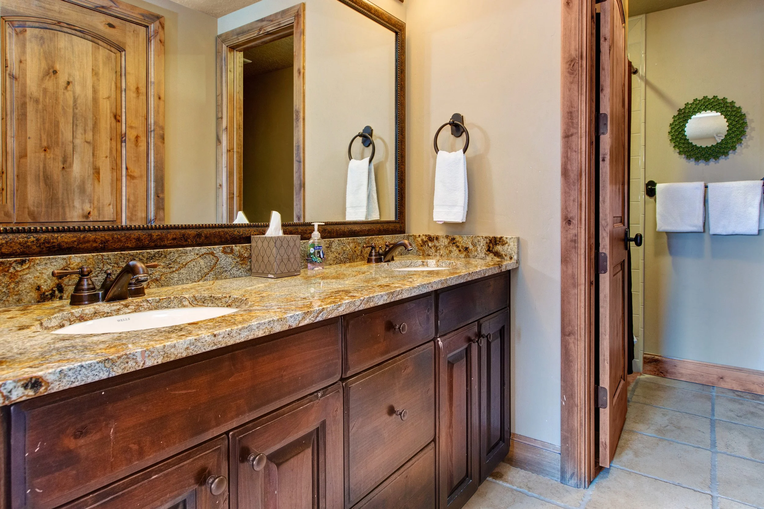 1280 W Hailstone Drive_07.jpeg