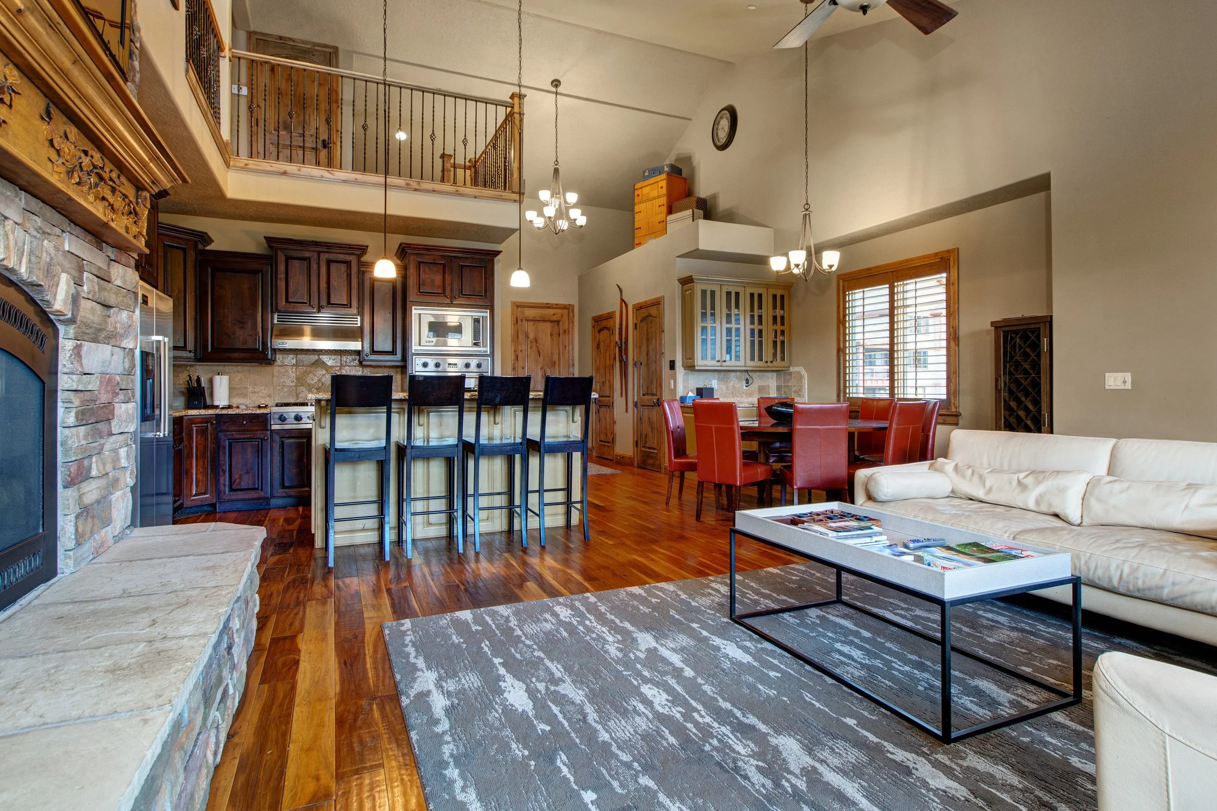 1280 W Hailstone Drive_22.jpeg