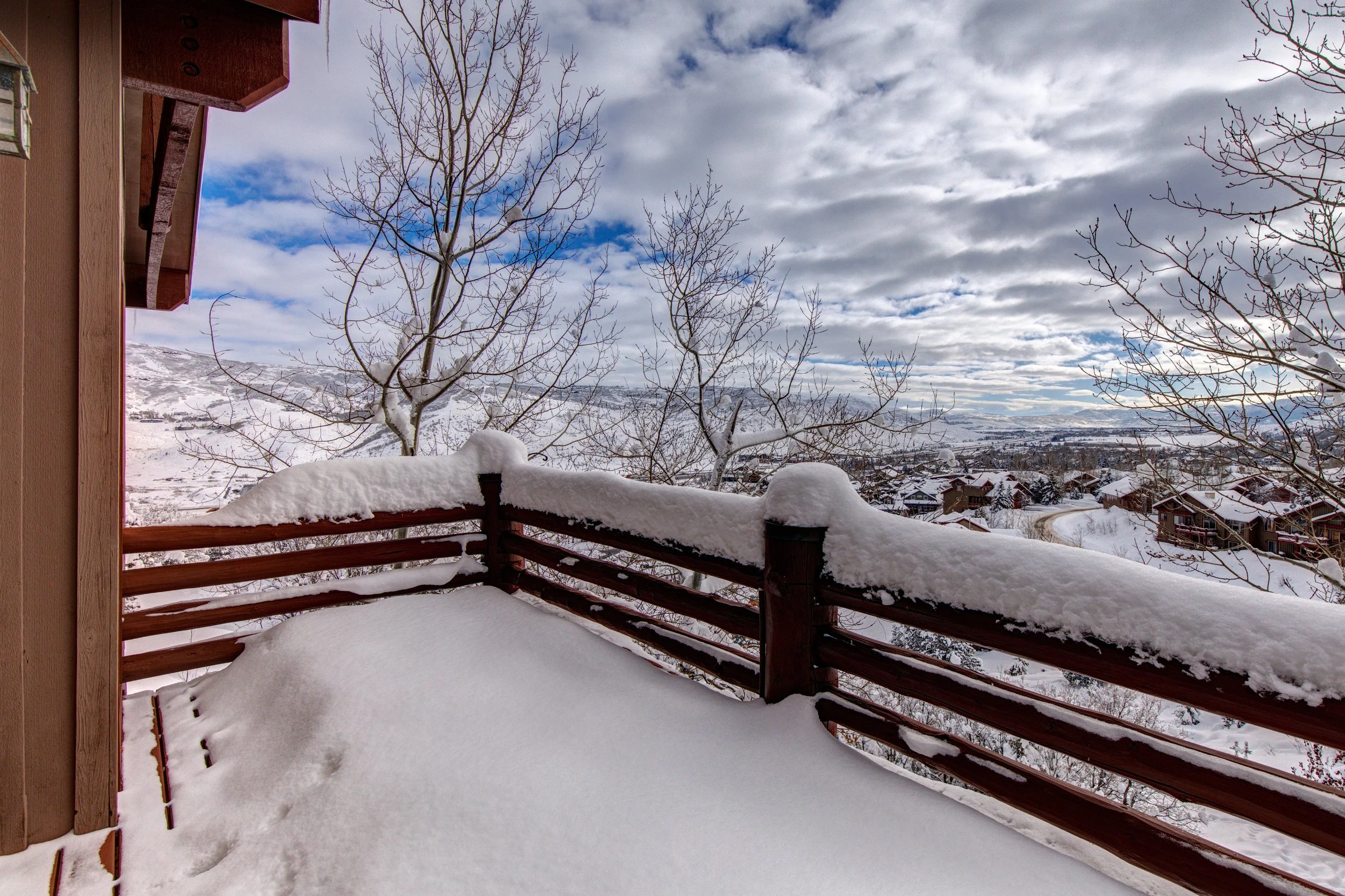 3427 W Cedar Drive_01.jpg