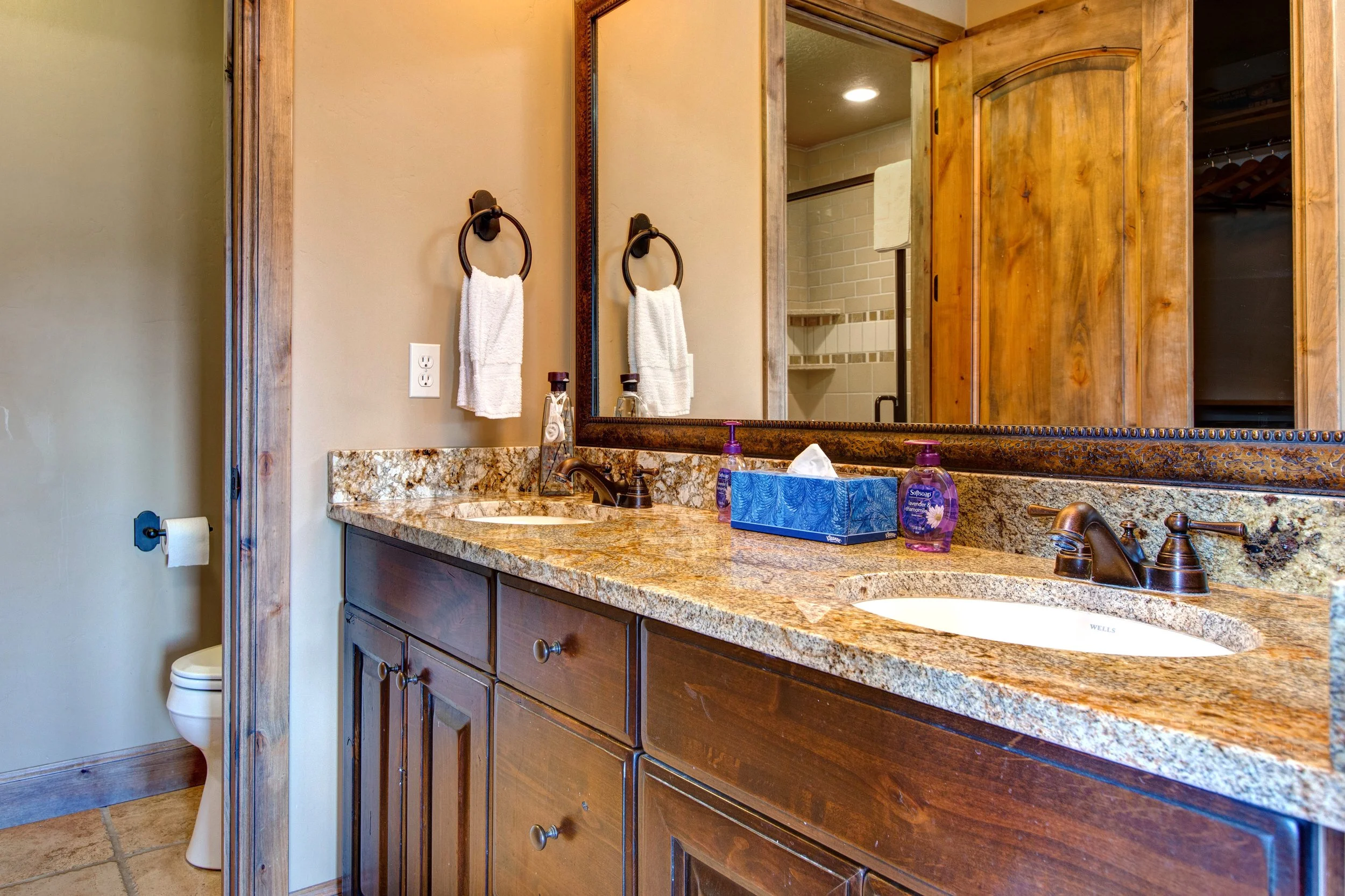 1280 W Hailstone Drive_12 2.jpeg