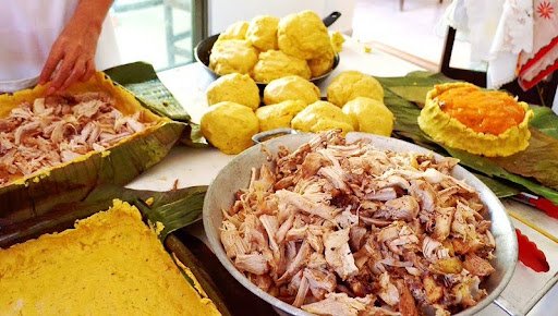 Preparing mukbilpollo for hanal pixan.