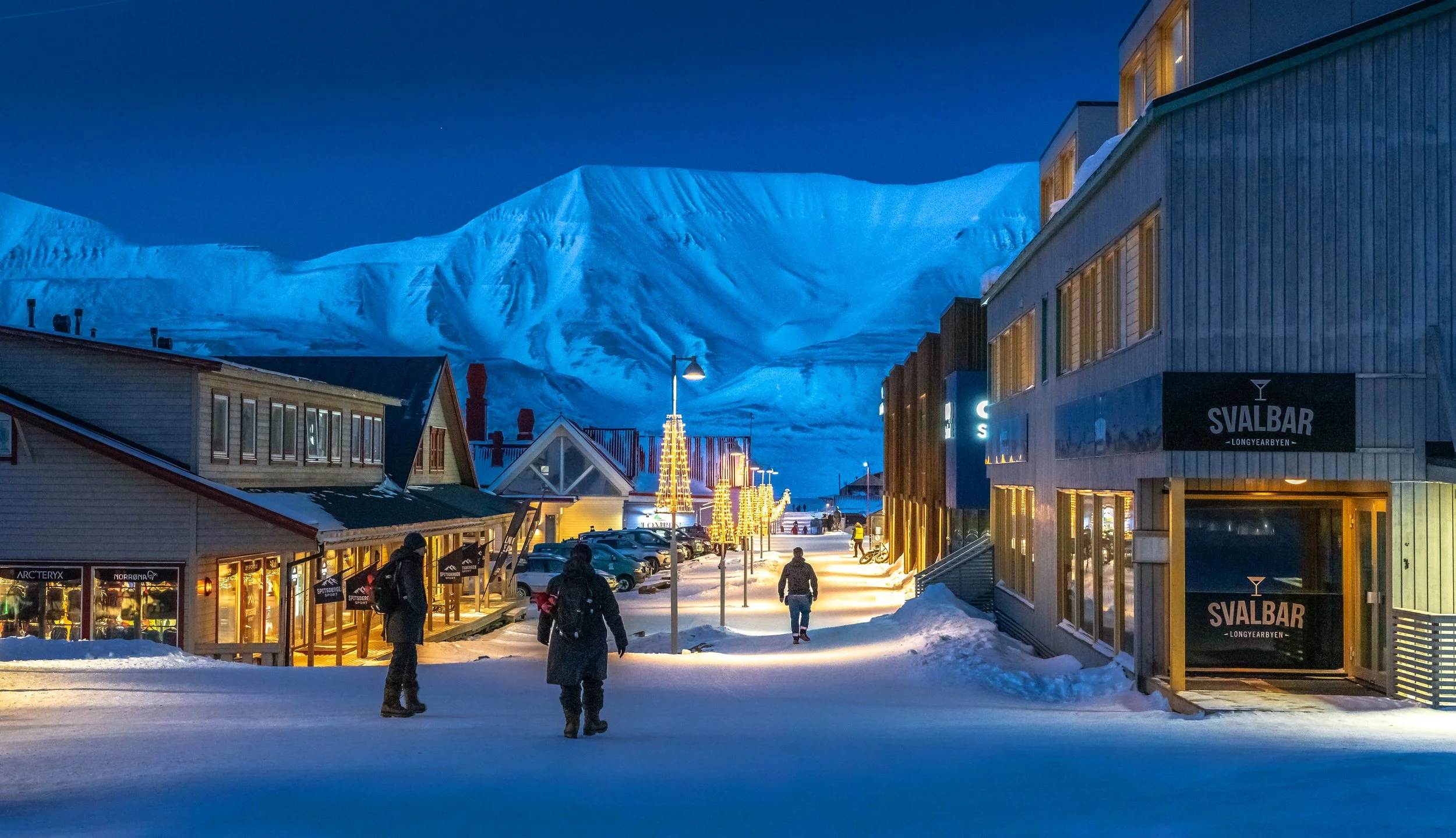 Longyearbyen, Svalbard town with a mountain in the background.